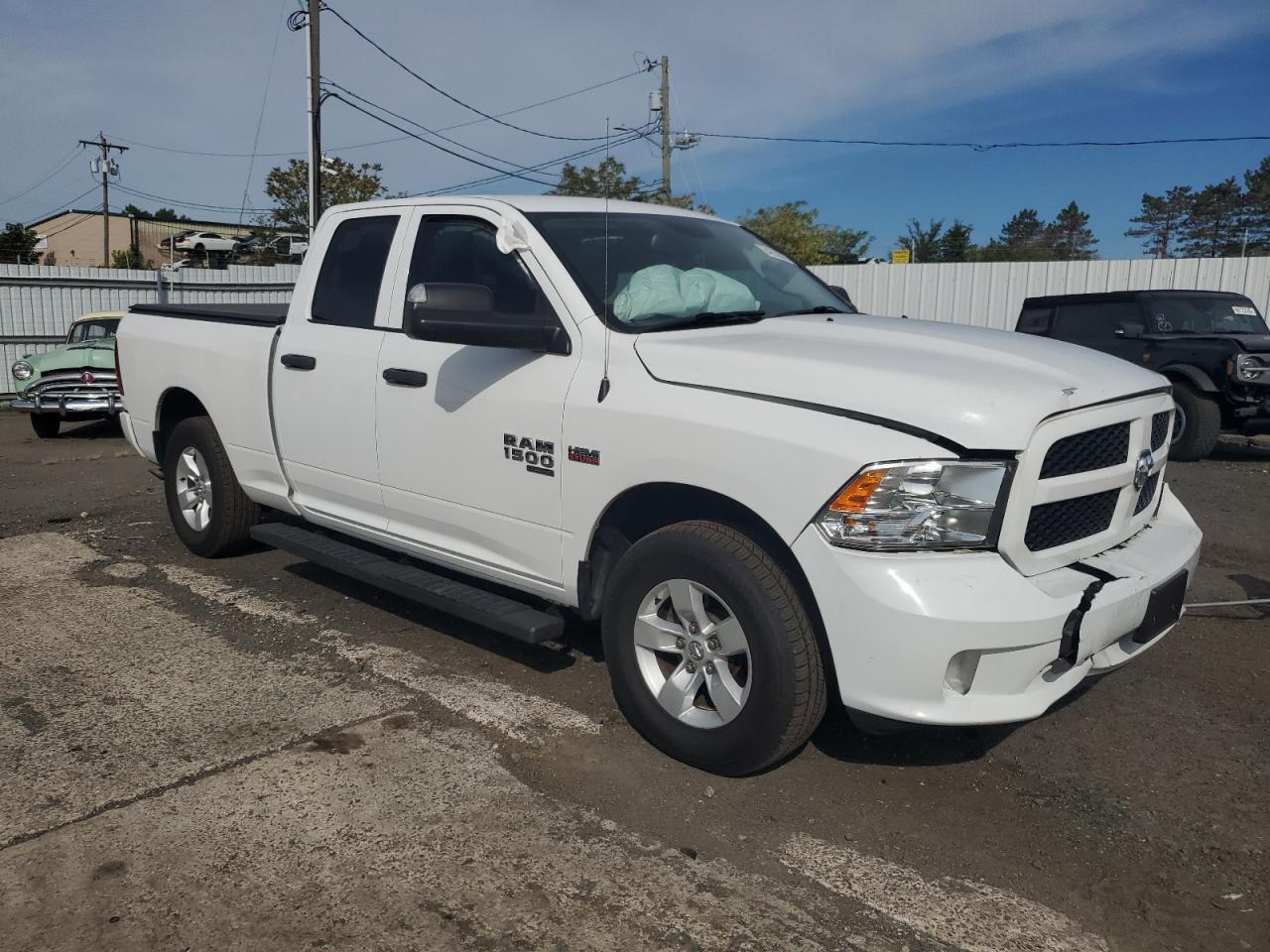 2020 Ram 1500 Classic Tradesman - Фото 4