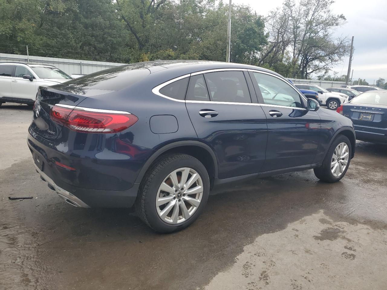 2021 Mercedes-Benz Glc Coupe 300 4Matic - Фото 3