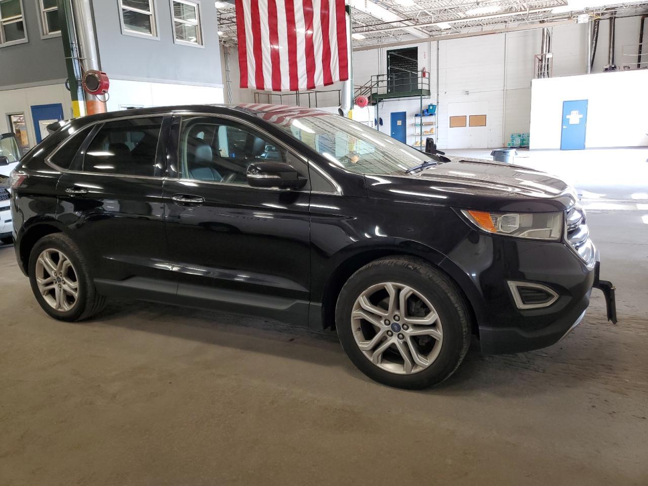 2017 Ford Edge Titanium - Фото 4