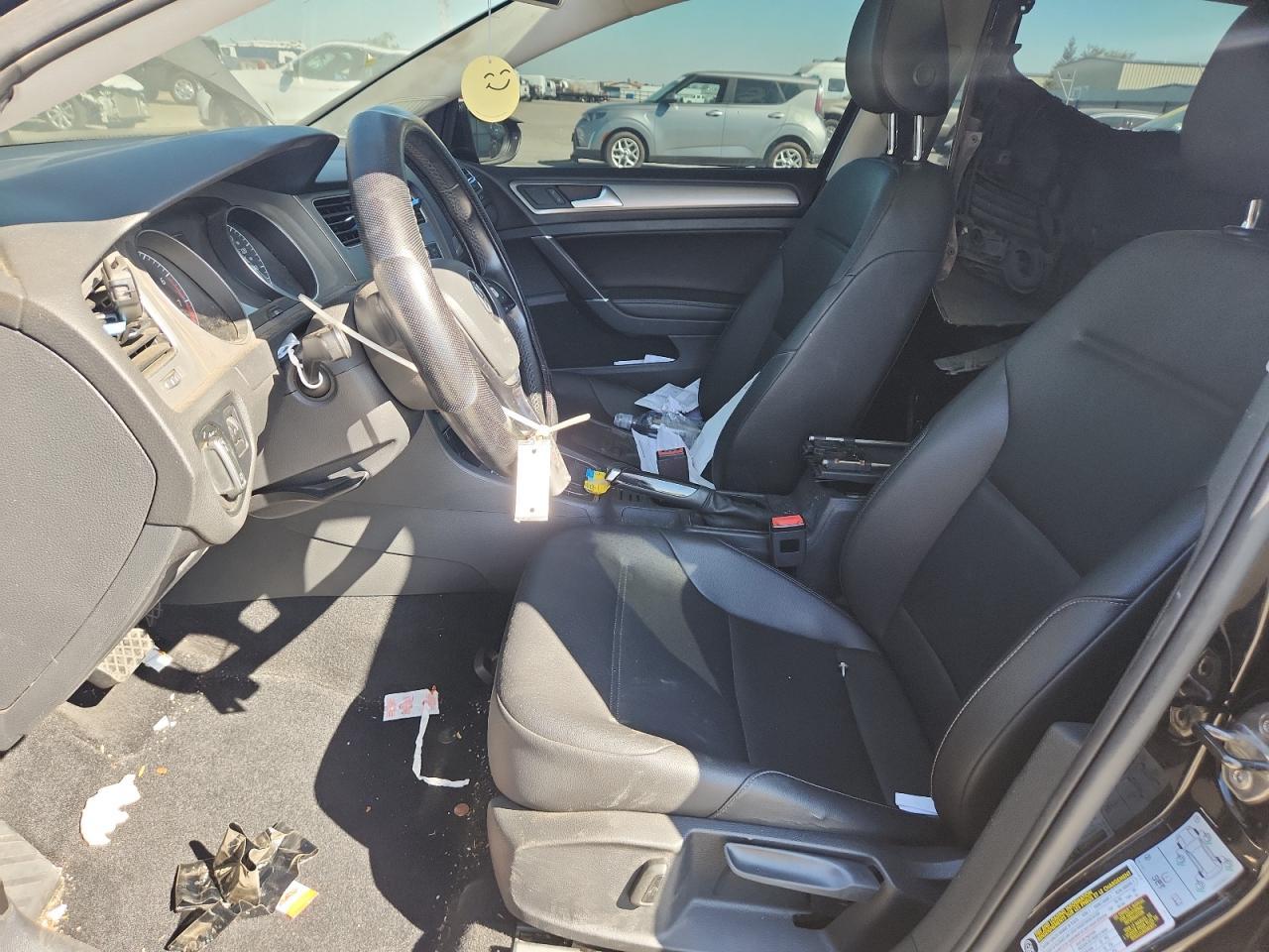 2017 Volkswagen Golf S - Image 7