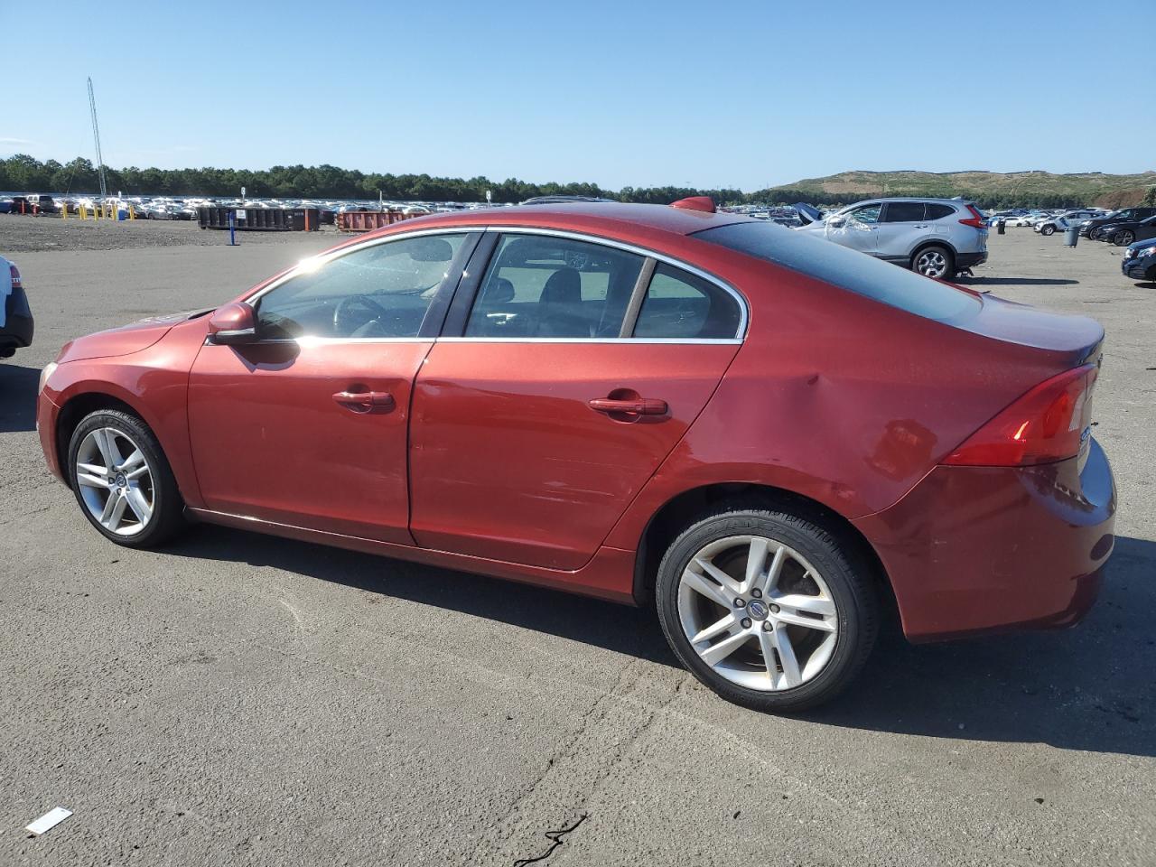 2015 Volvo S60 Premier - Image 2