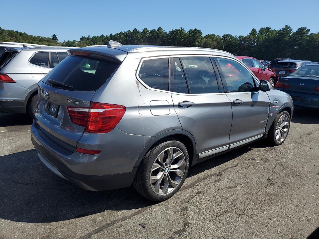 2016 BMW X3 xDrive28I - Фото 3