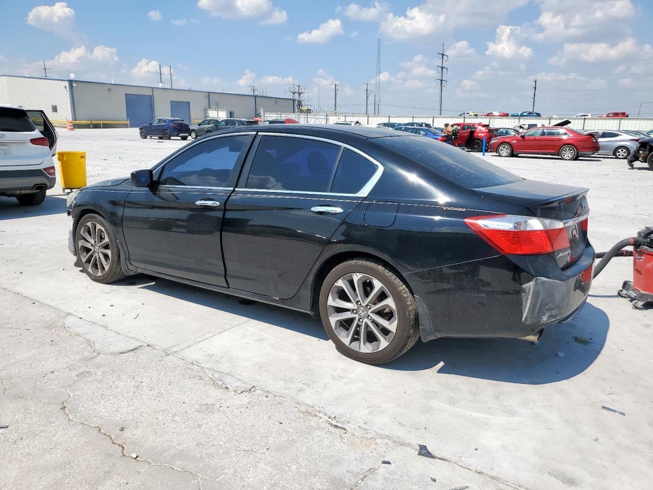 2014 Honda Accord Sport - Фото 2