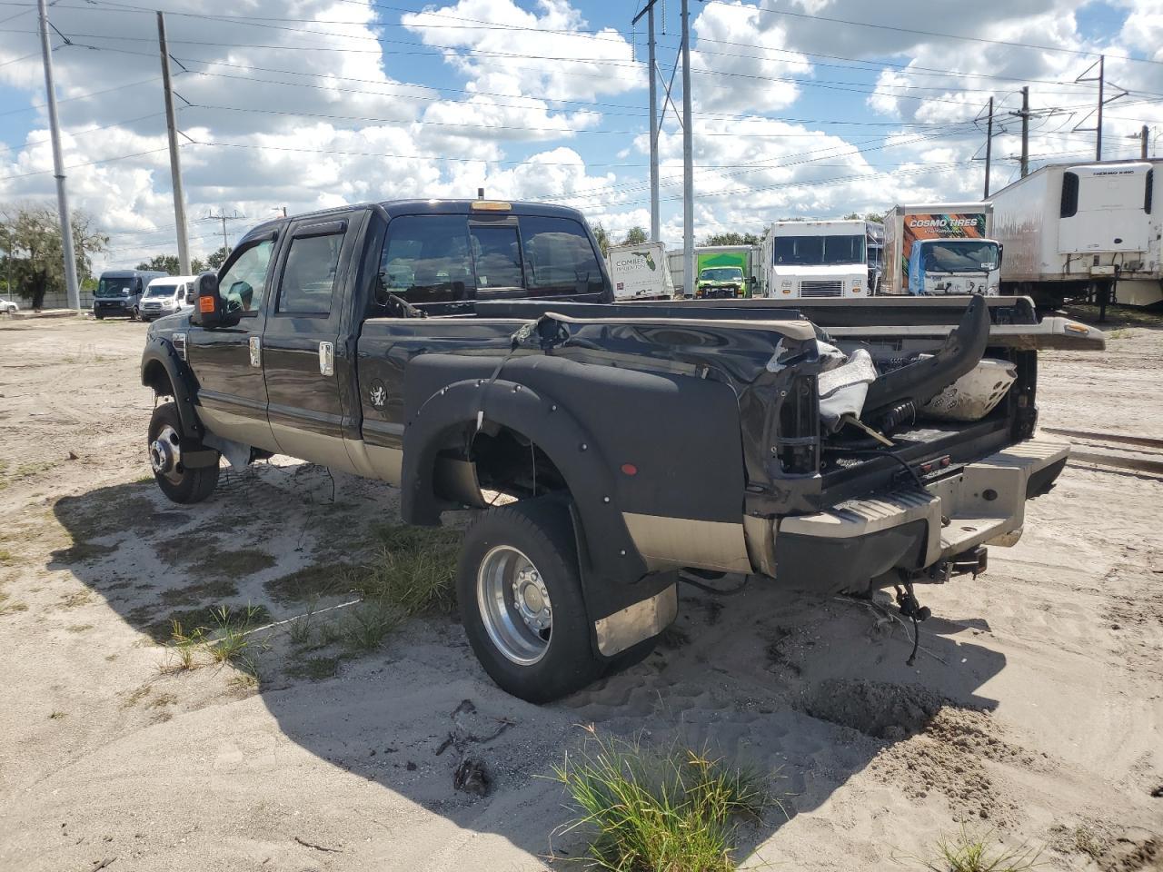 2008 Ford F350 Super Duty - Image 2