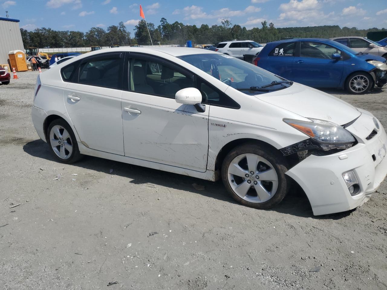 2011 Toyota Prius - Фото 4