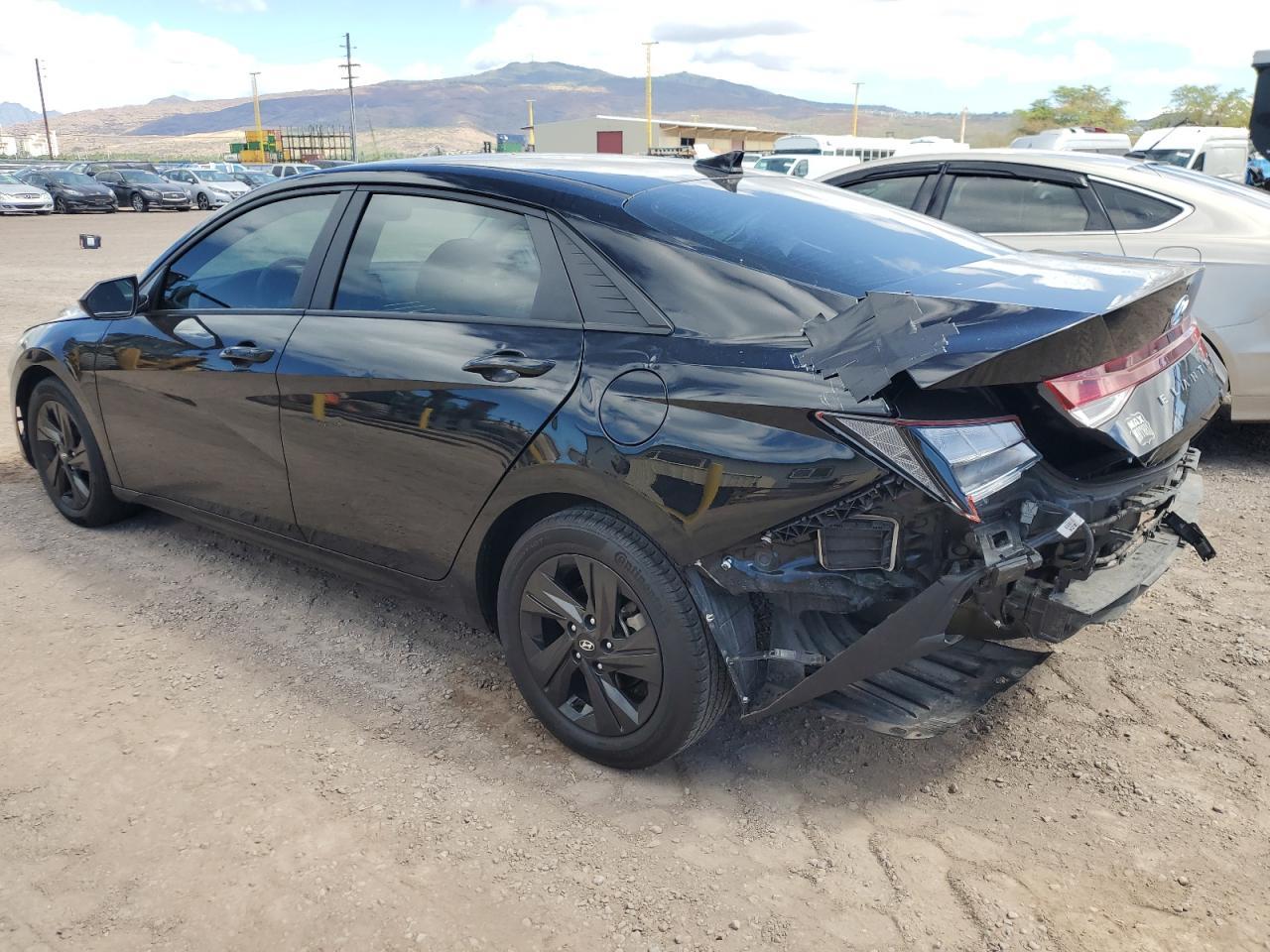 2023 Hyundai Elantra Sel - Фото 2