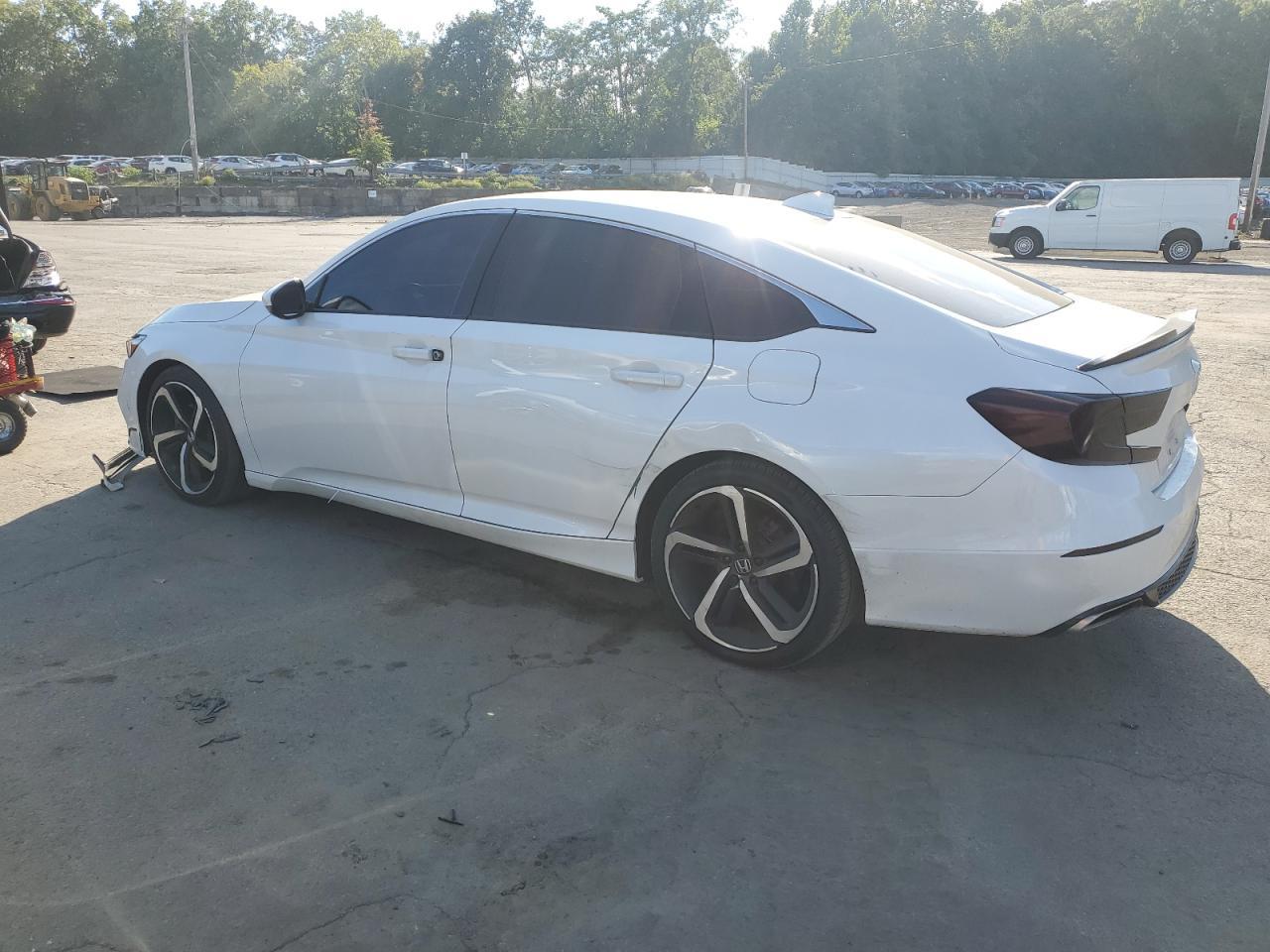 2020 Honda Accord Sport - Фото 2