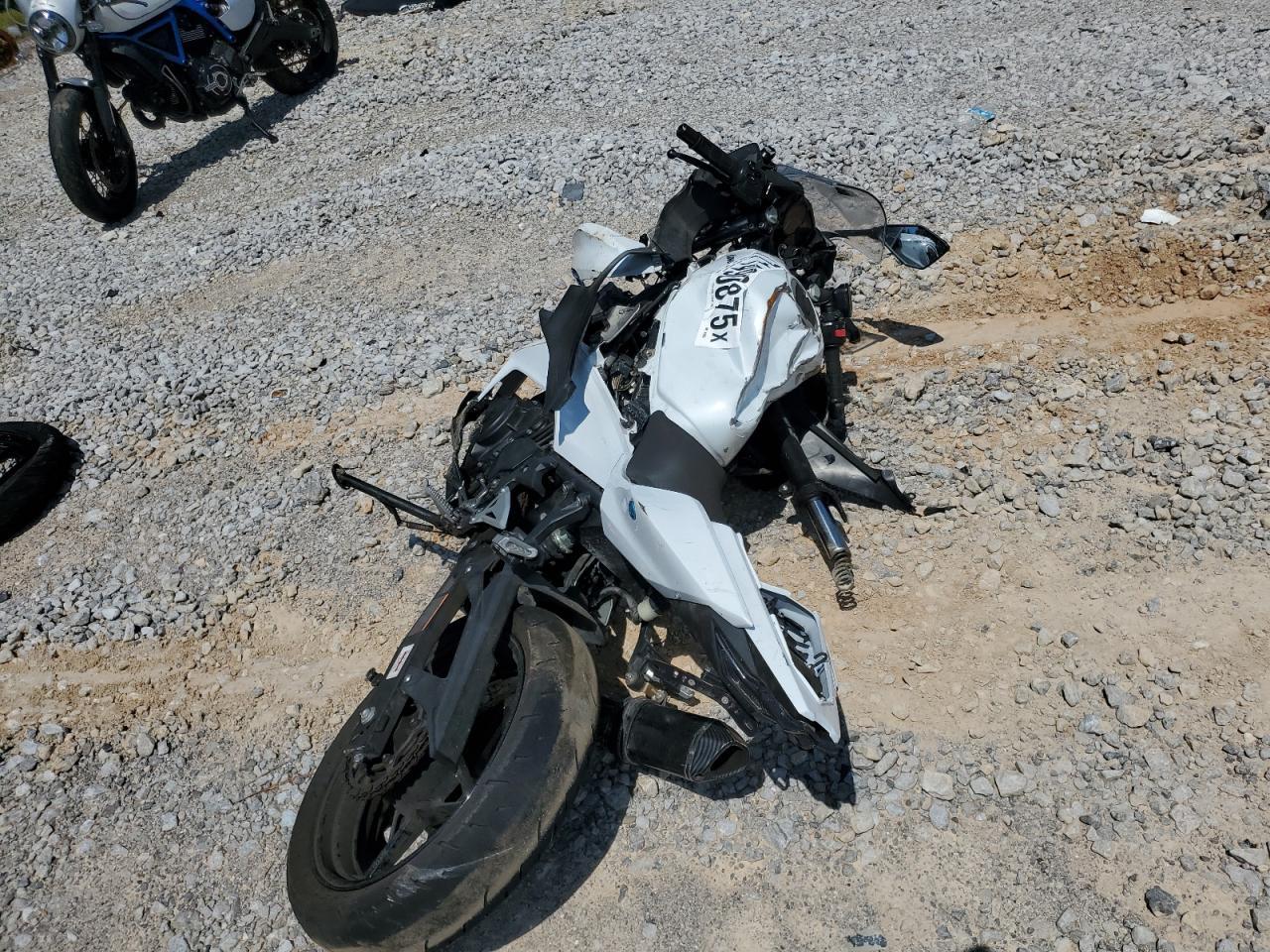 2020 Kawasaki Ex400 - Image 4