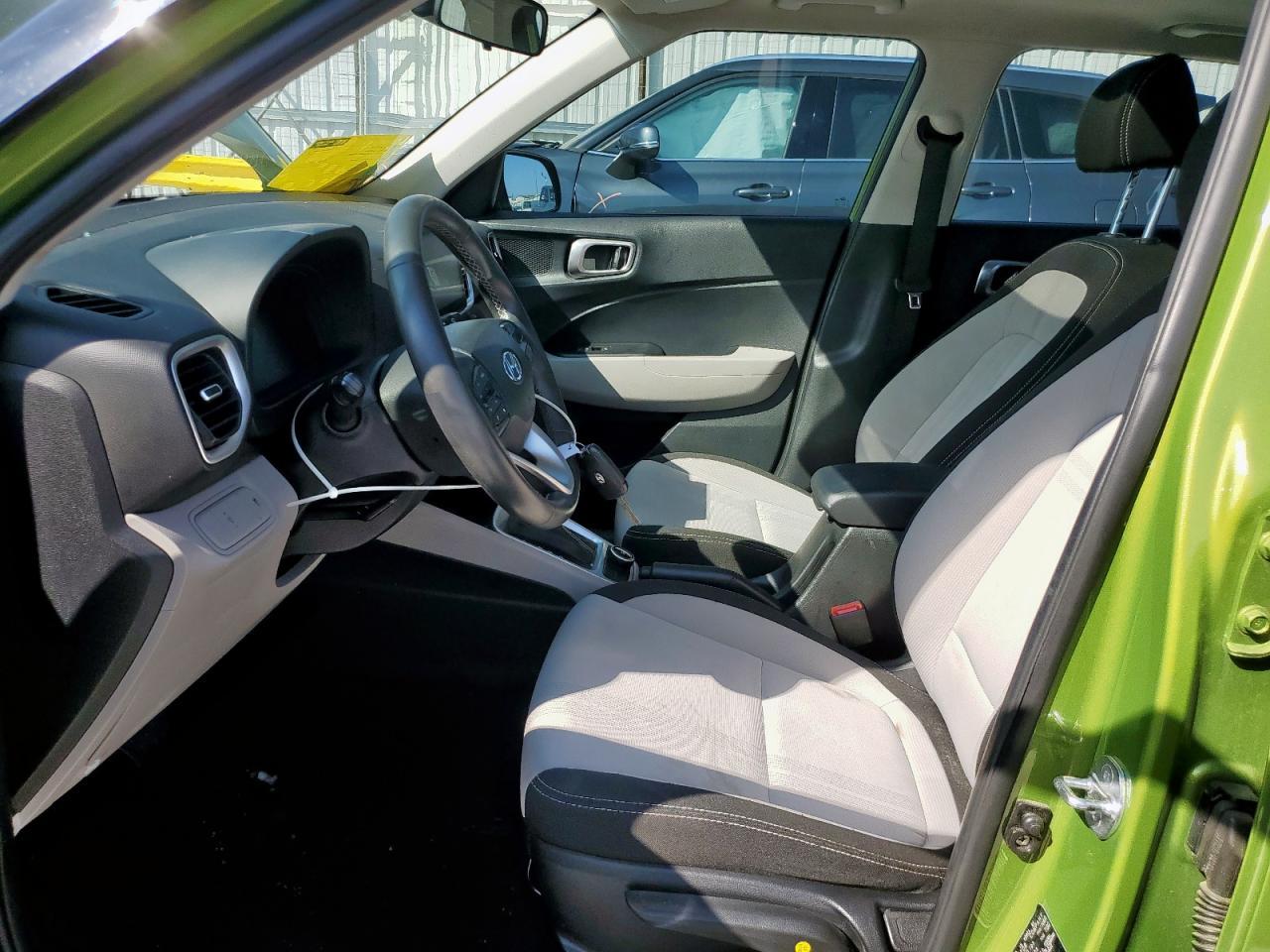 2023 Hyundai Venue Sel - Фото 7