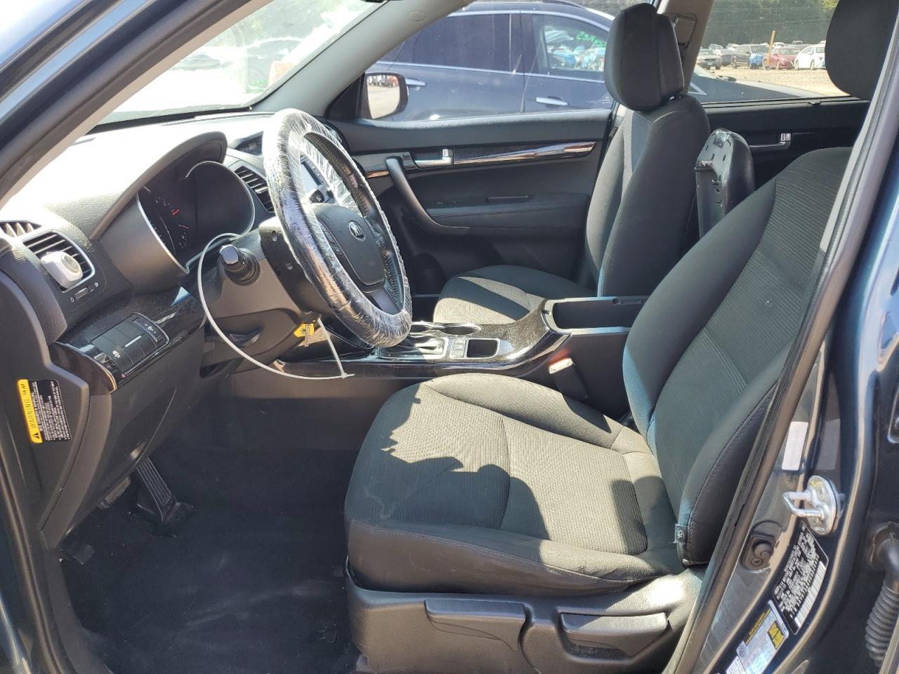 2014 Kia Sorento Lx - Image 7