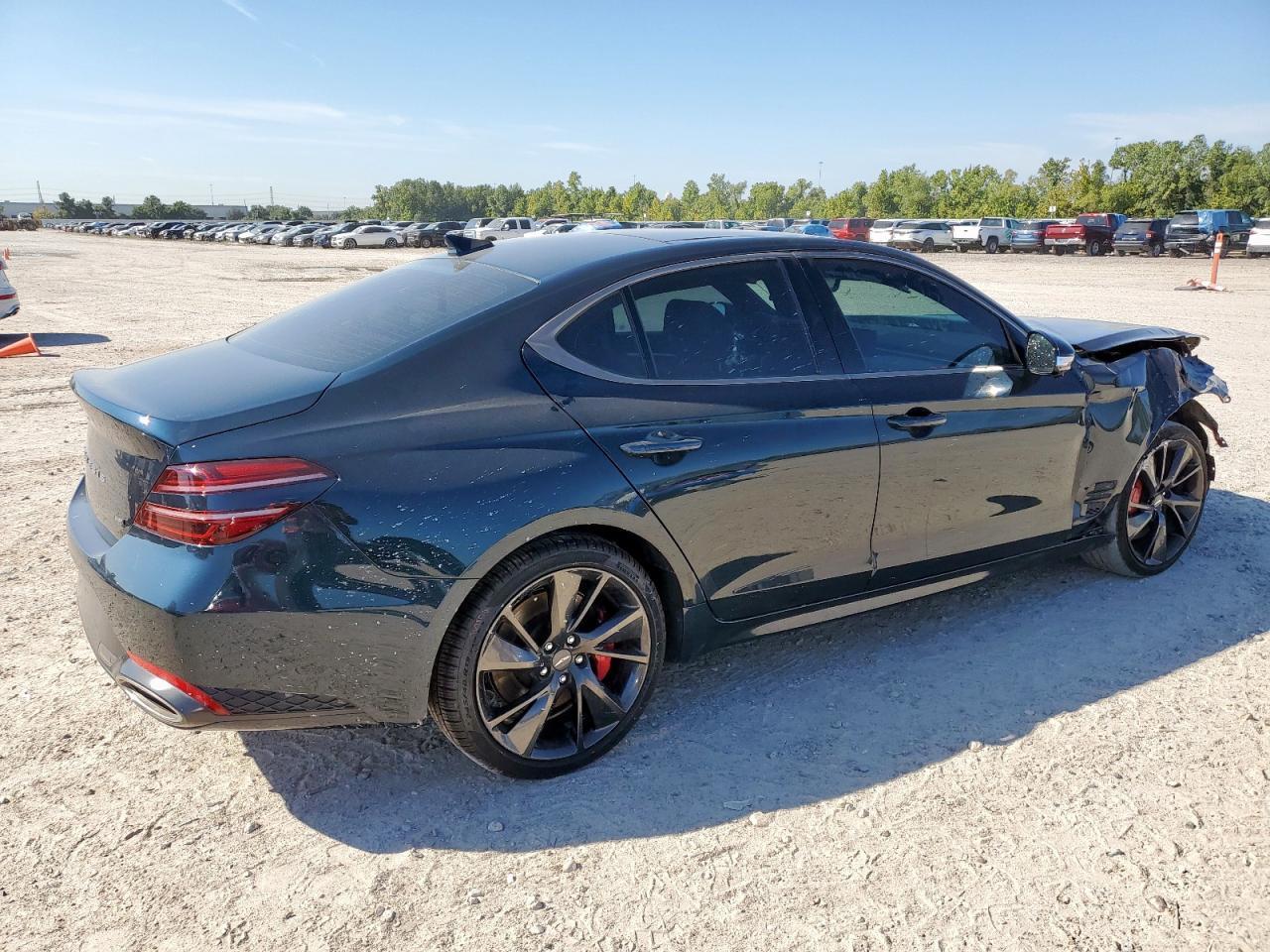 2023 Genesis G70 Base - Image 3