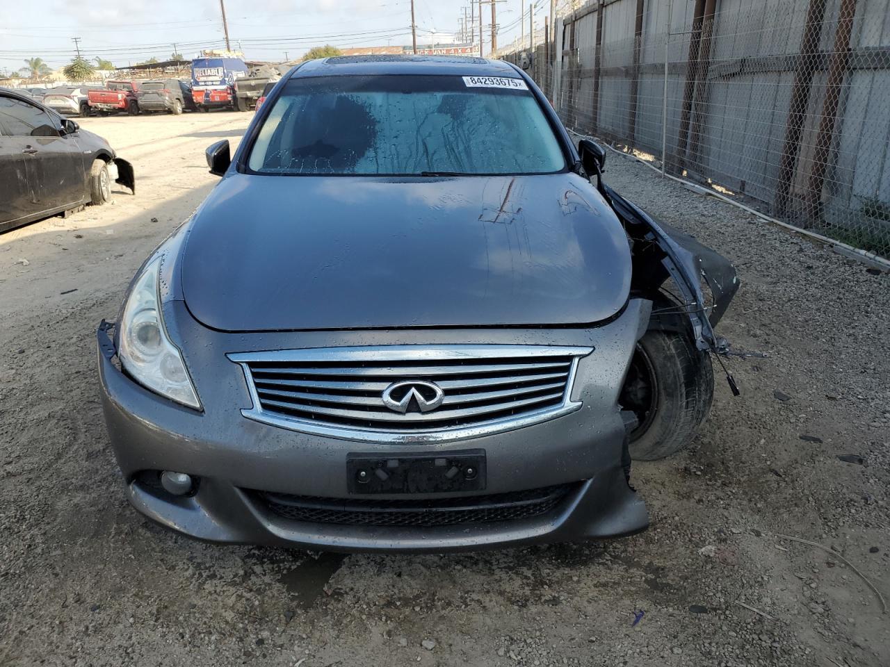 2013 Infinity G37 Base - Image 5