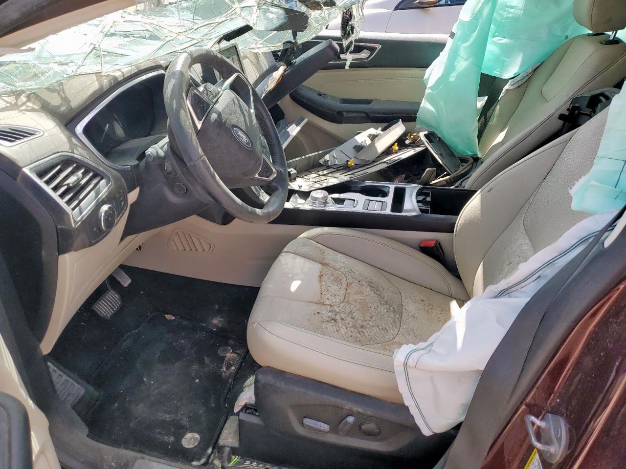 2021 Ford Edge Titanium - Фото 7