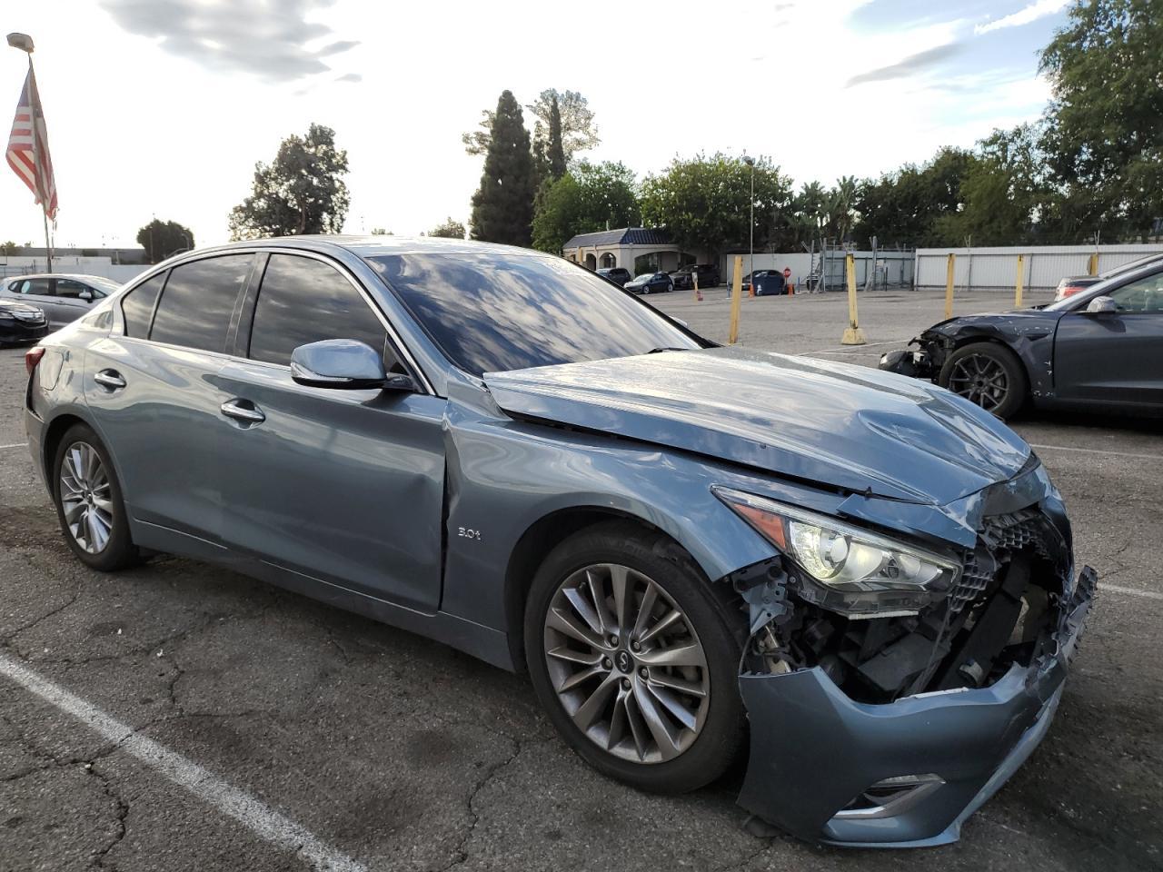 2019 Infiniti Q50 Luxe - Image 4