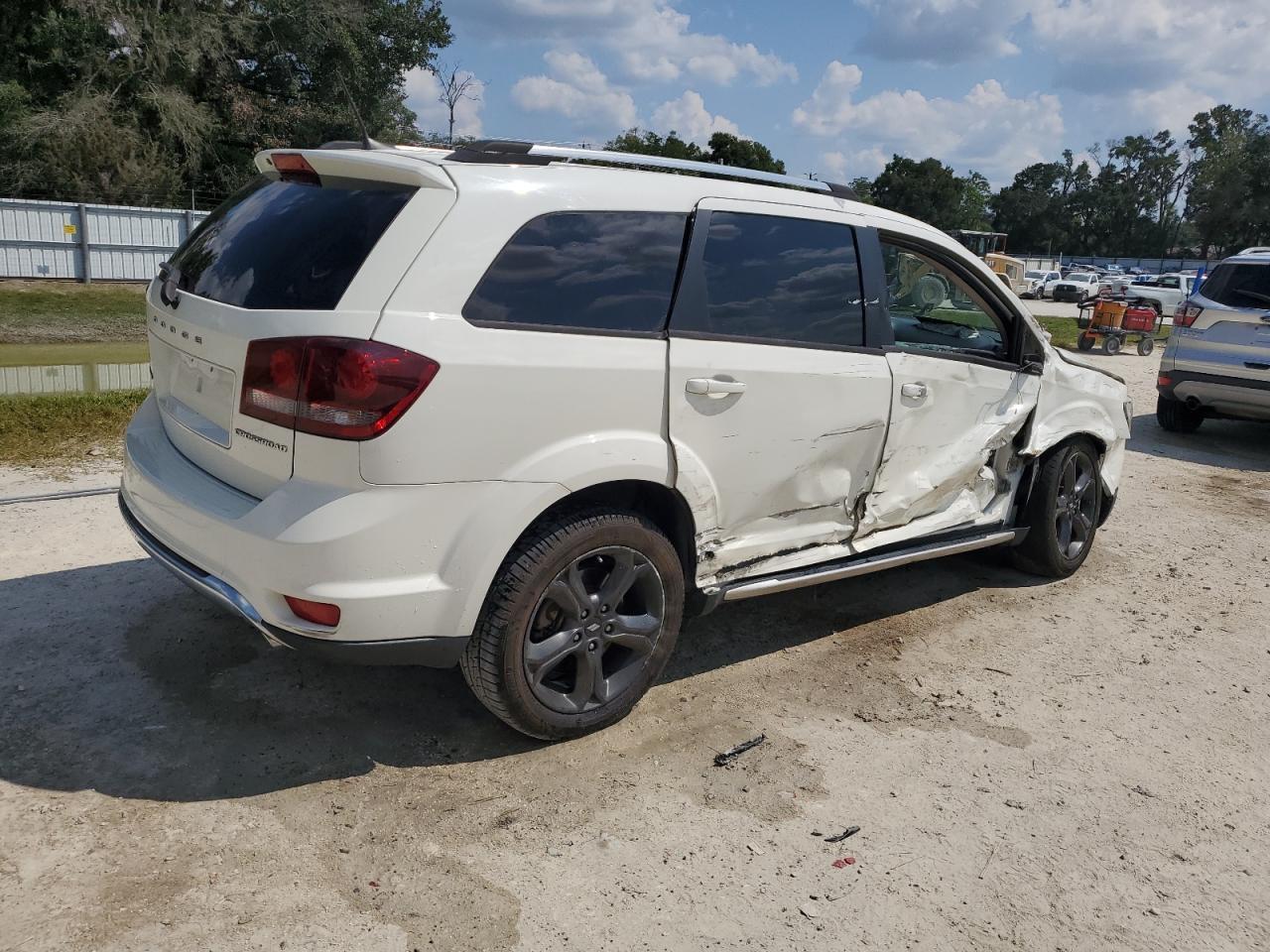 2019 Dodge Journey Crossroad - Фото 3