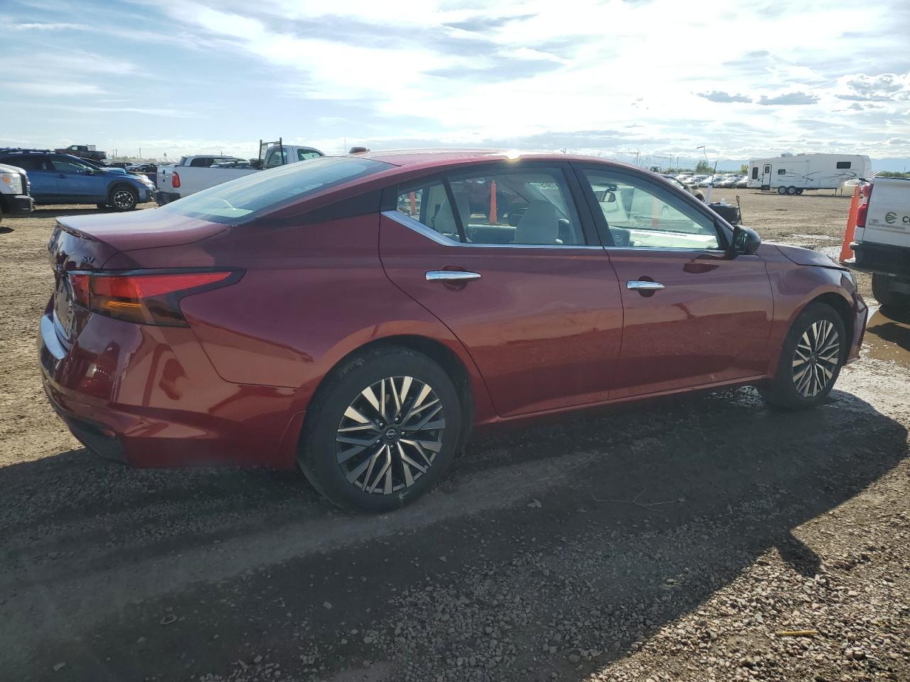 2024 Nissan Altima Sv - Фото 3