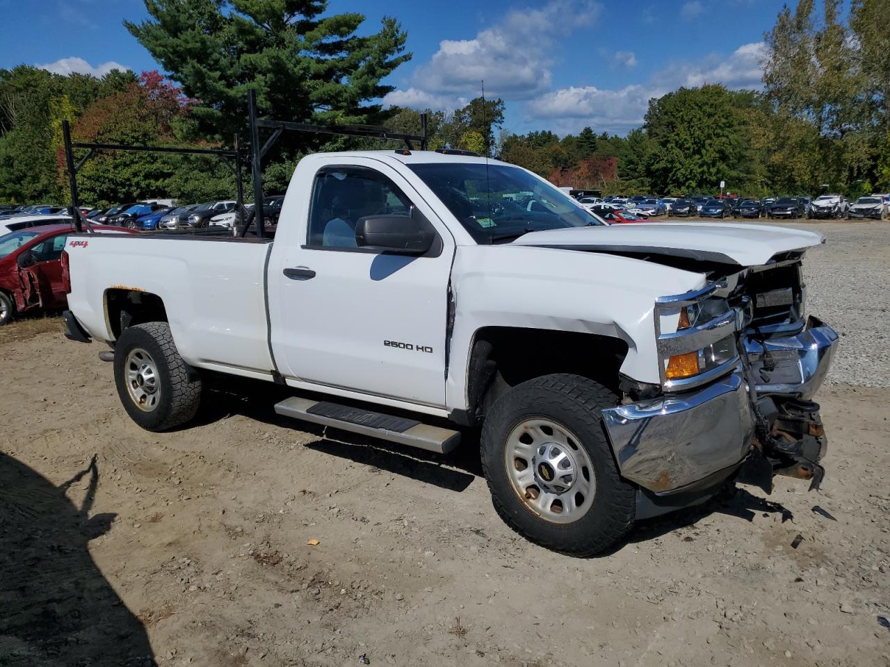 2017 Chevrolet Silverado K2500 Heavy Duty - Фото 4