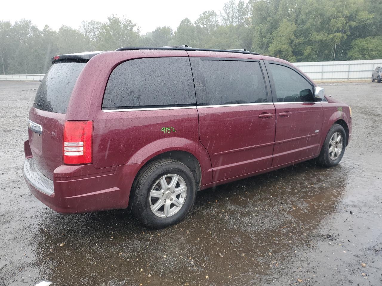 2008 Chrysler Town & Country Touring - Фото 3
