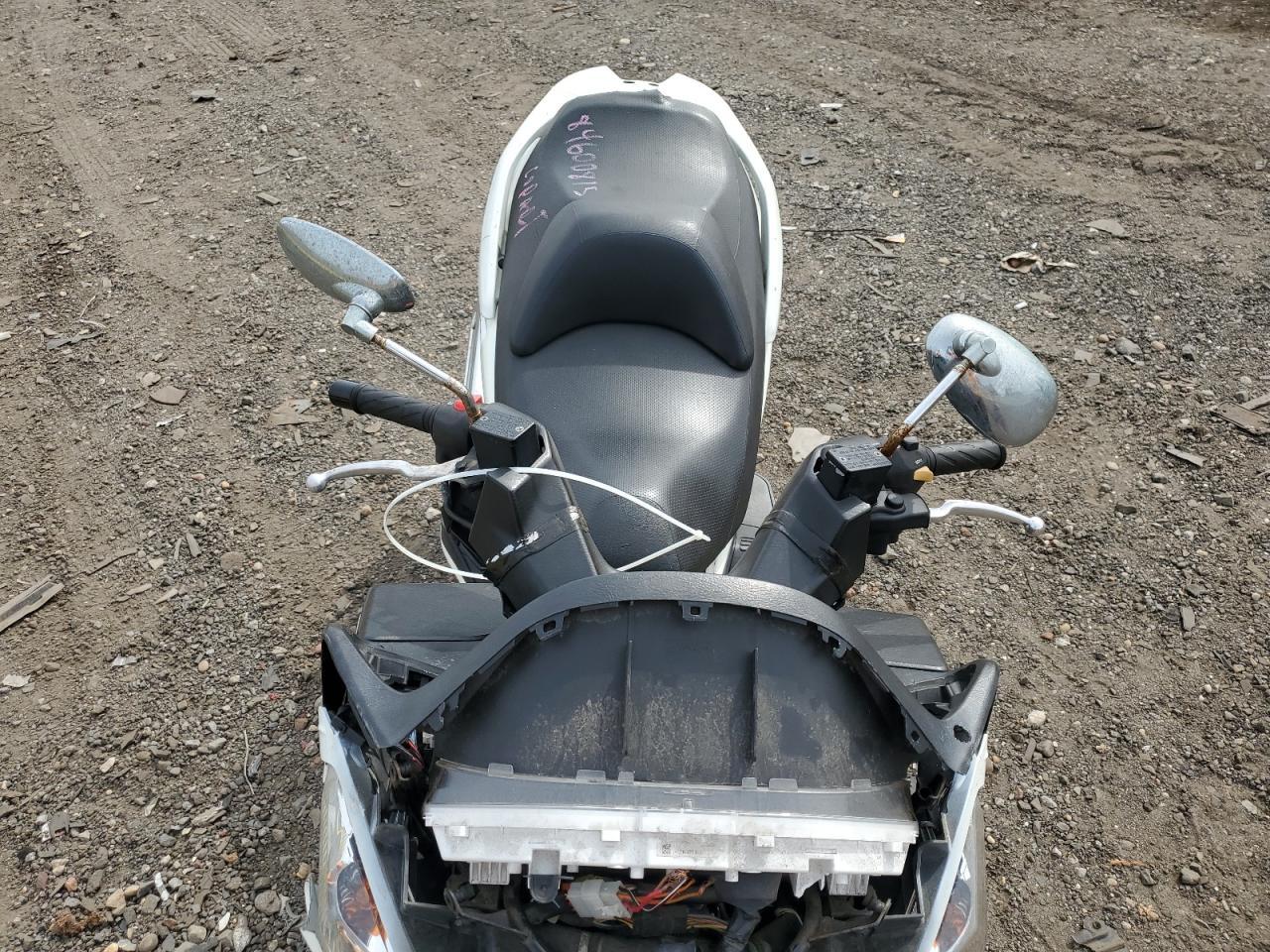 2011 Suzuki An400 A - Фото 5