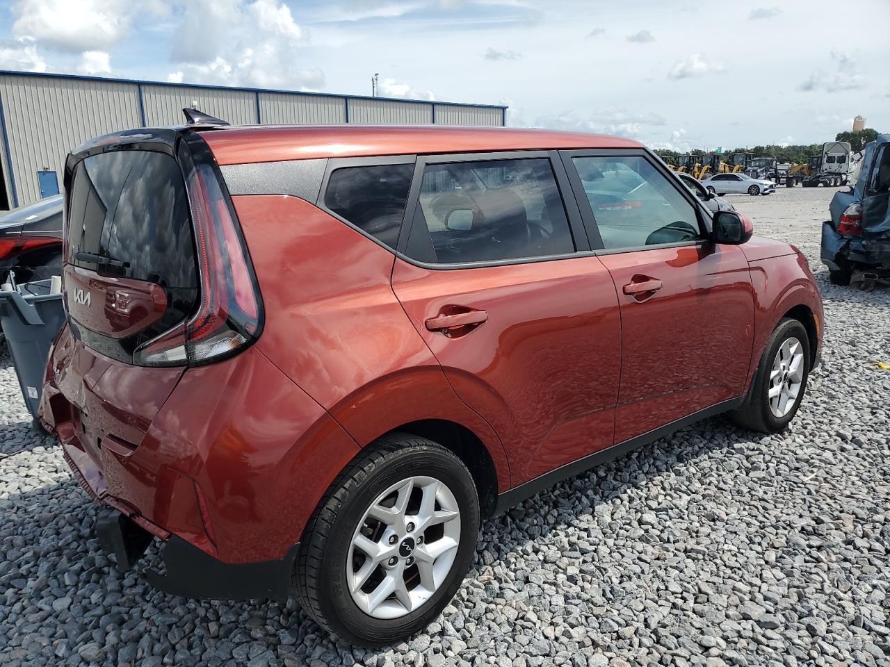 2023 Kia Soul Lx - Image 3