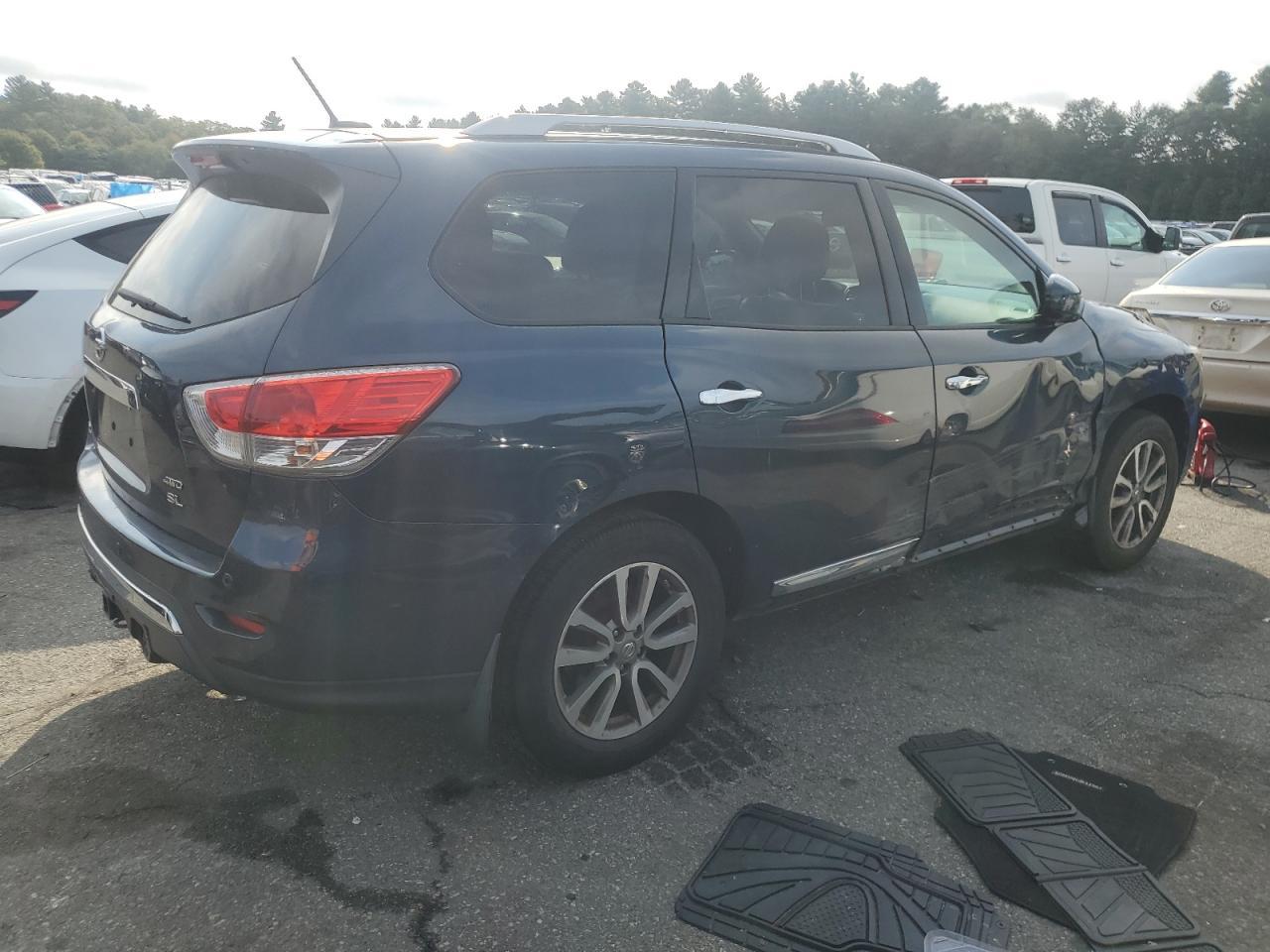2014 Nissan Pathfinder S - Фото 3