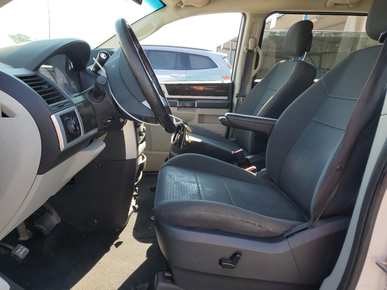 2010 Dodge Grand Caravan Sxt - Фото 7