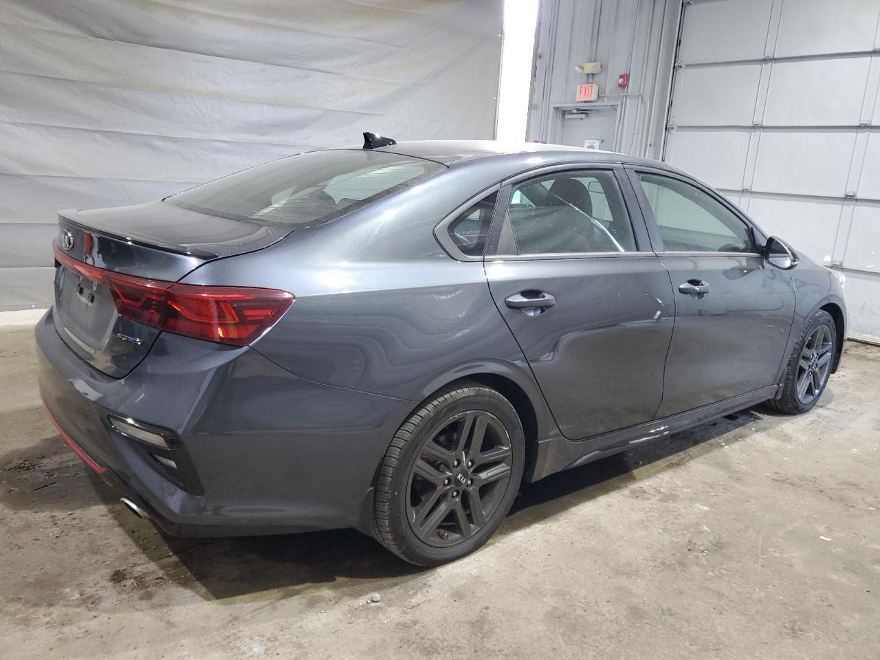 2020 Kia Forte Gt Line - Фото 3