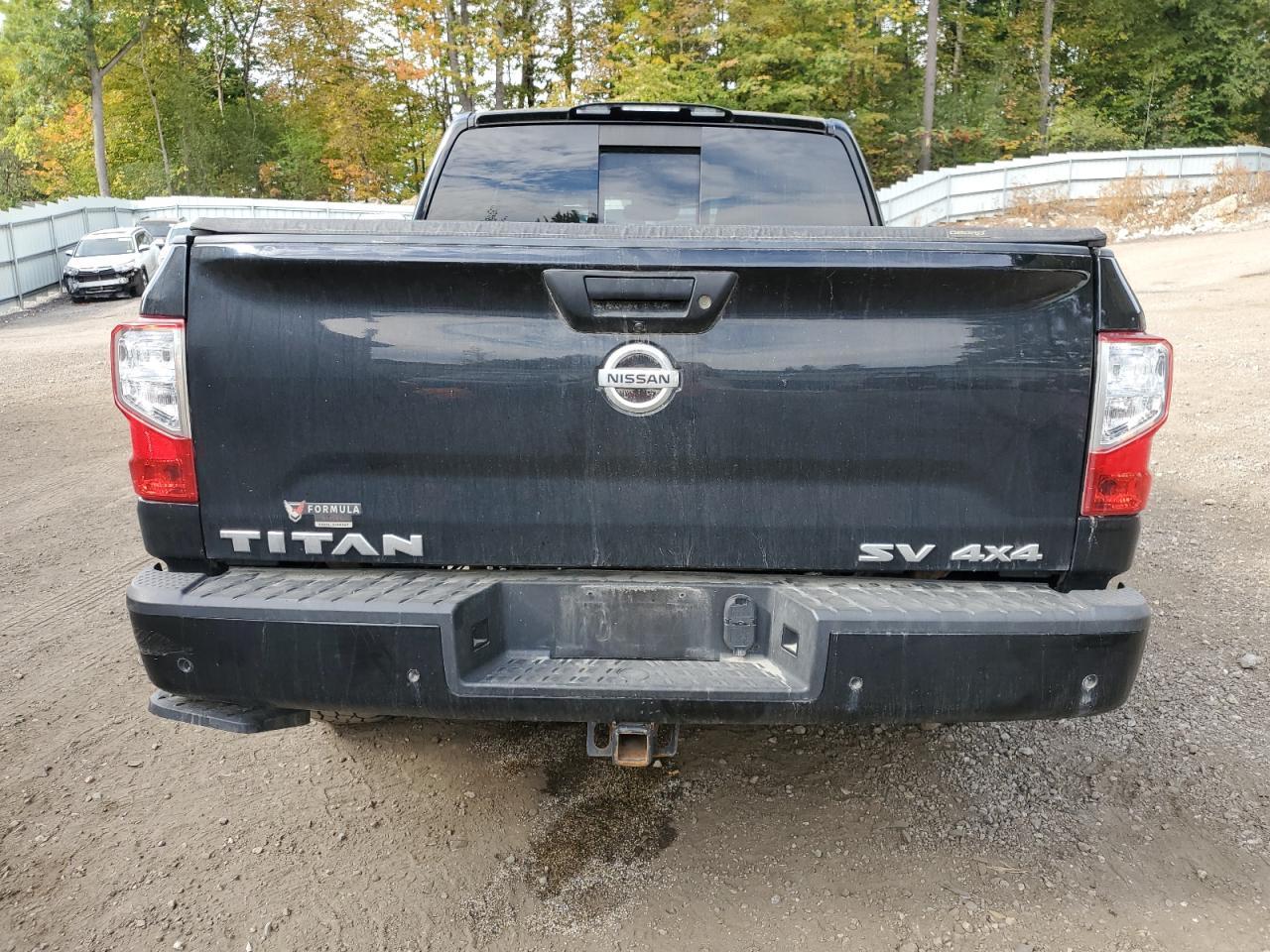 2020 Nissan Titan Sv - Image 6