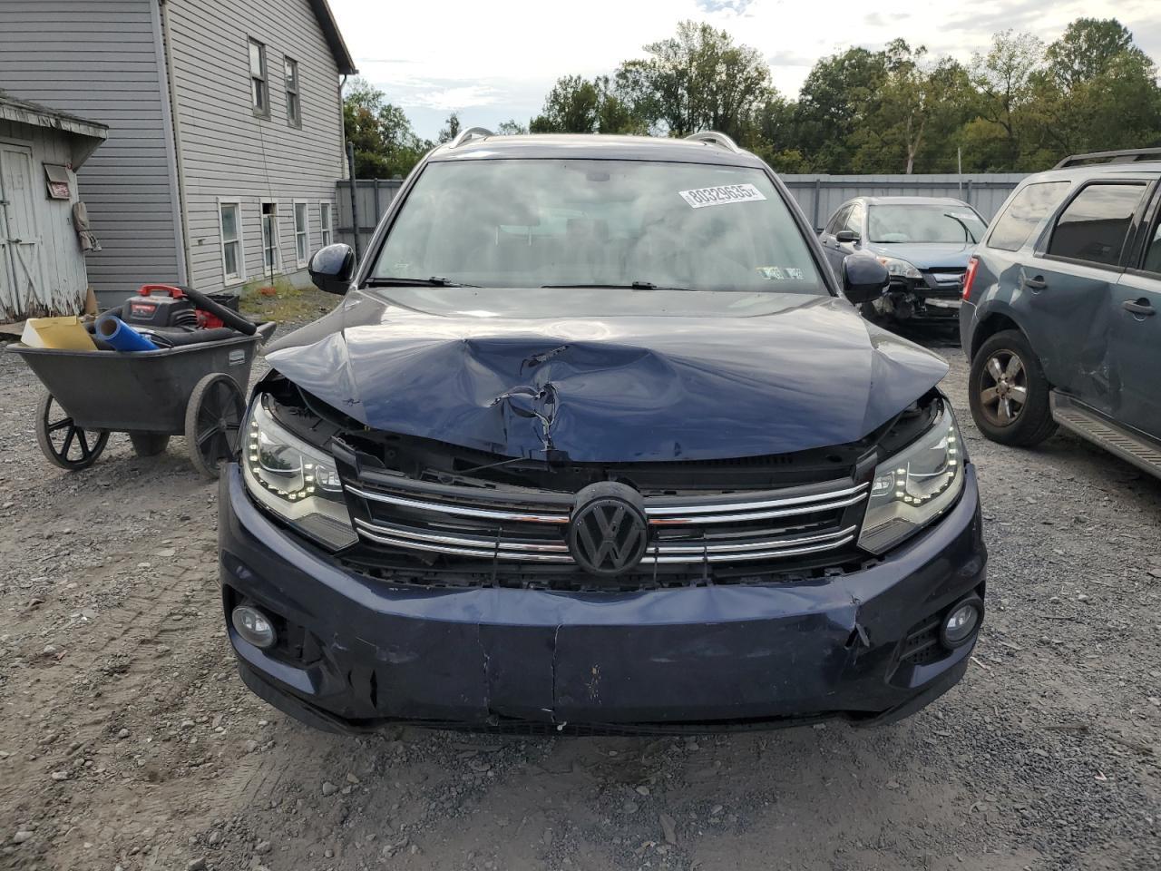 2016 Volkswagen Tiguan S - Image 5