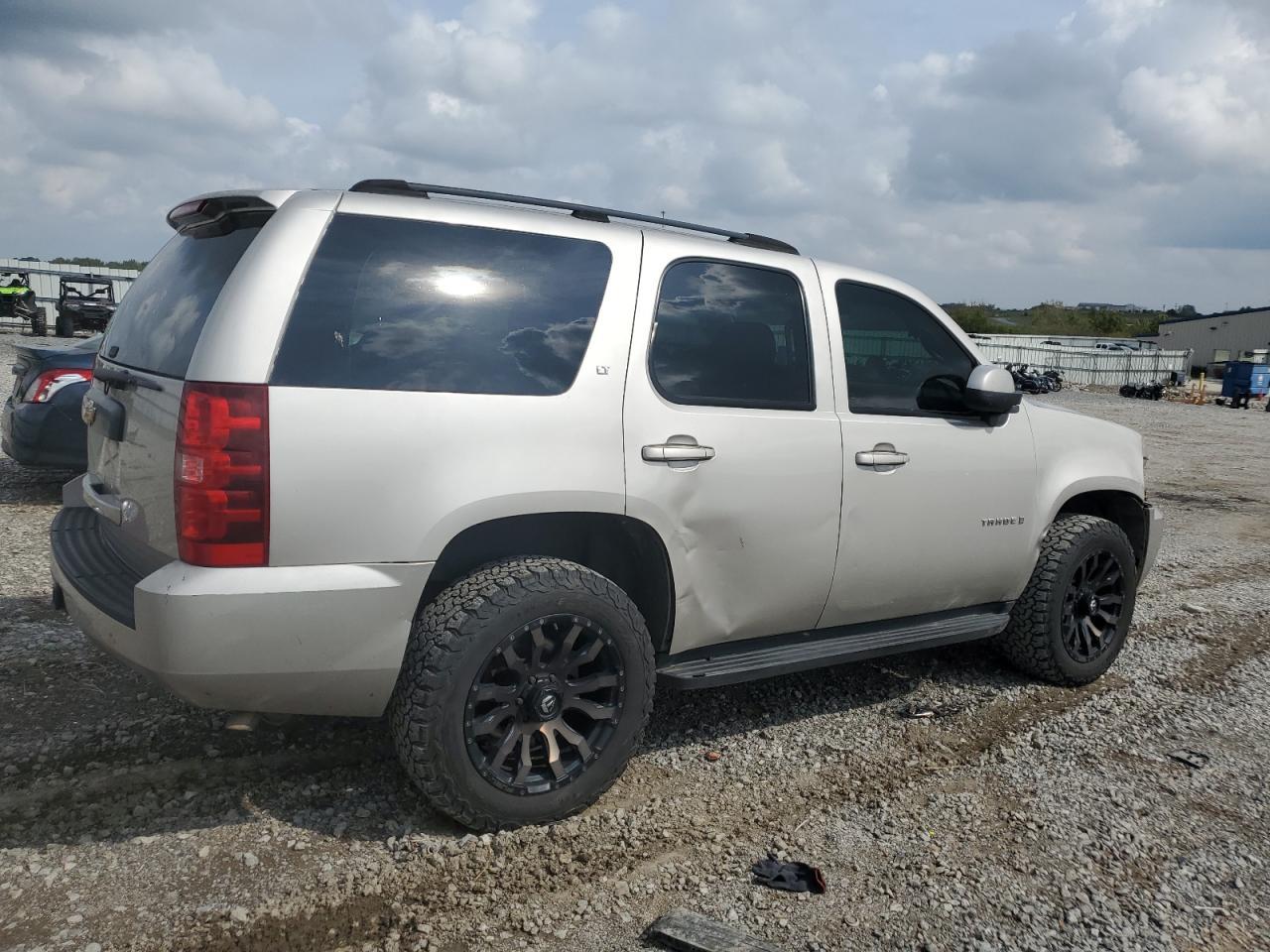 2007 Chevrolet Tahoe K1500 - Фото 3