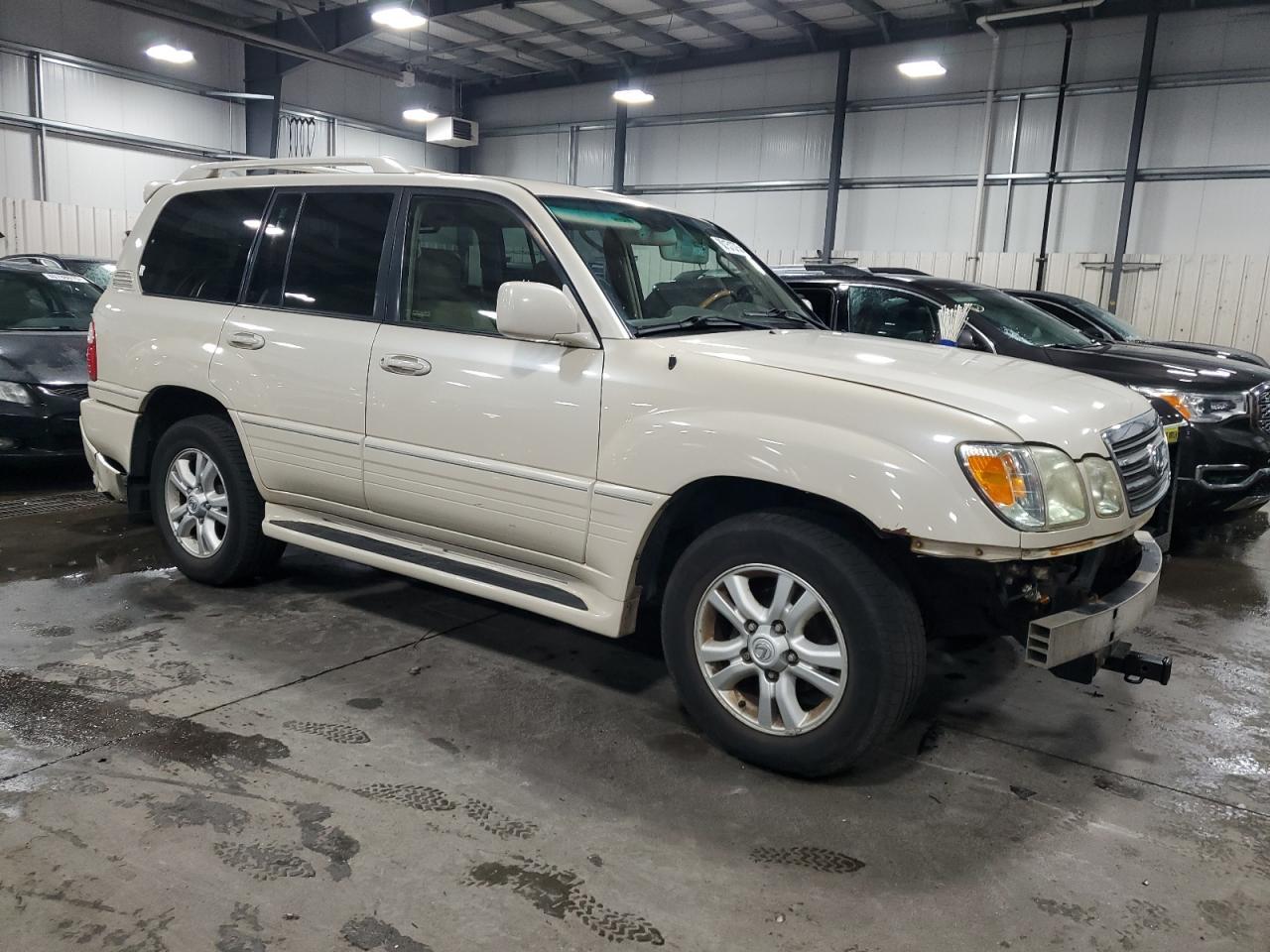 2005 Lexus Lx 470 - Image 4