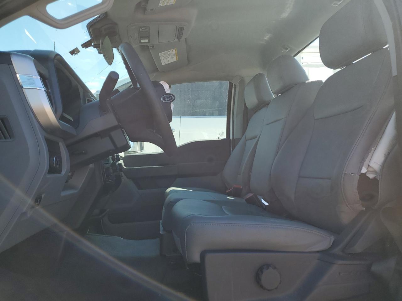 2024 Ford F250 Super Duty - Image 7