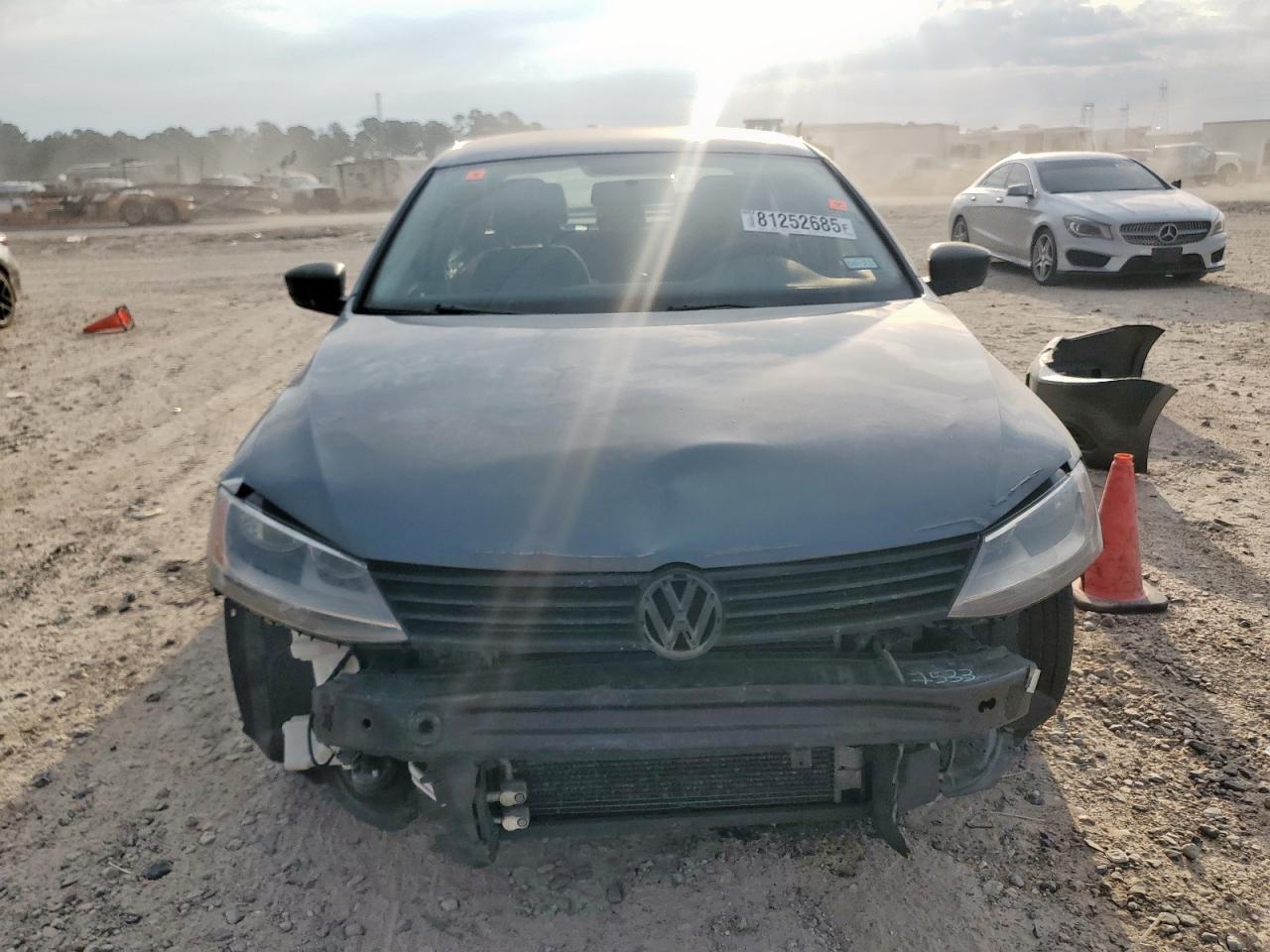 2016 Volkswagen Jetta S - Фото 5