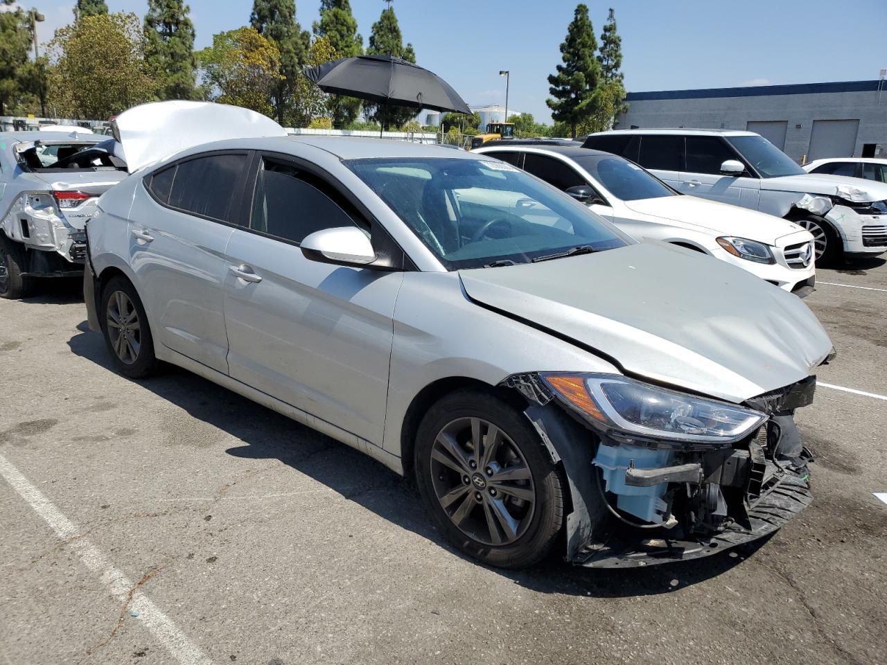 2018 Hyundai Elantra Sel - Фото 4