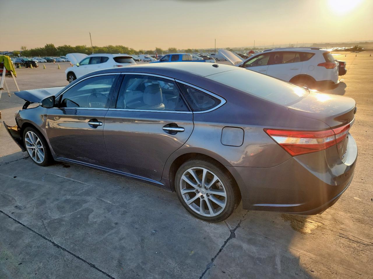 2015 Toyota Avalon Xle - Фото 2