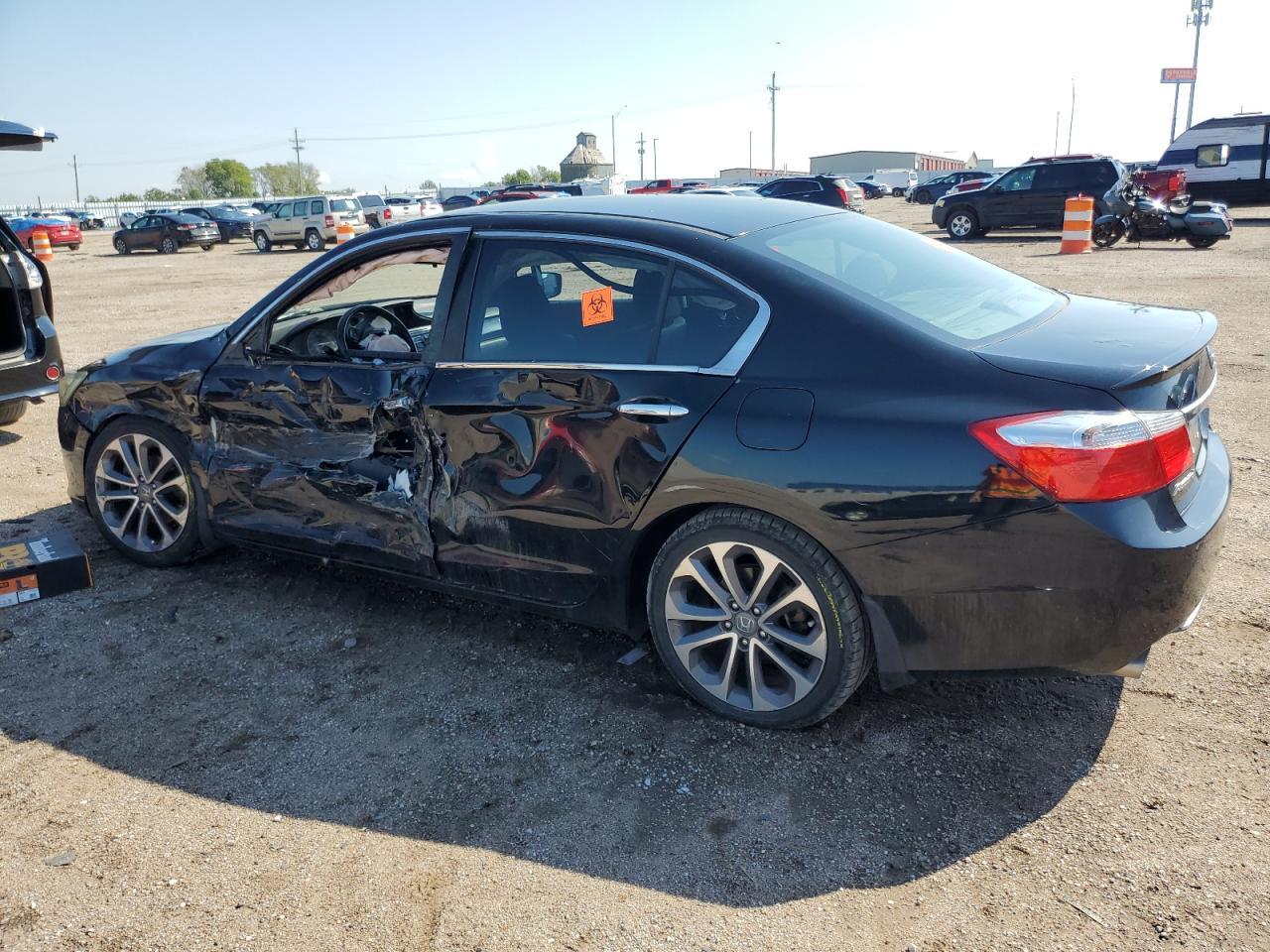 2014 Honda Accord Sport - Image 2