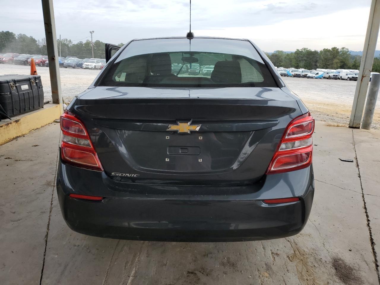2017 Chevrolet Sonic Ls - Фото 6