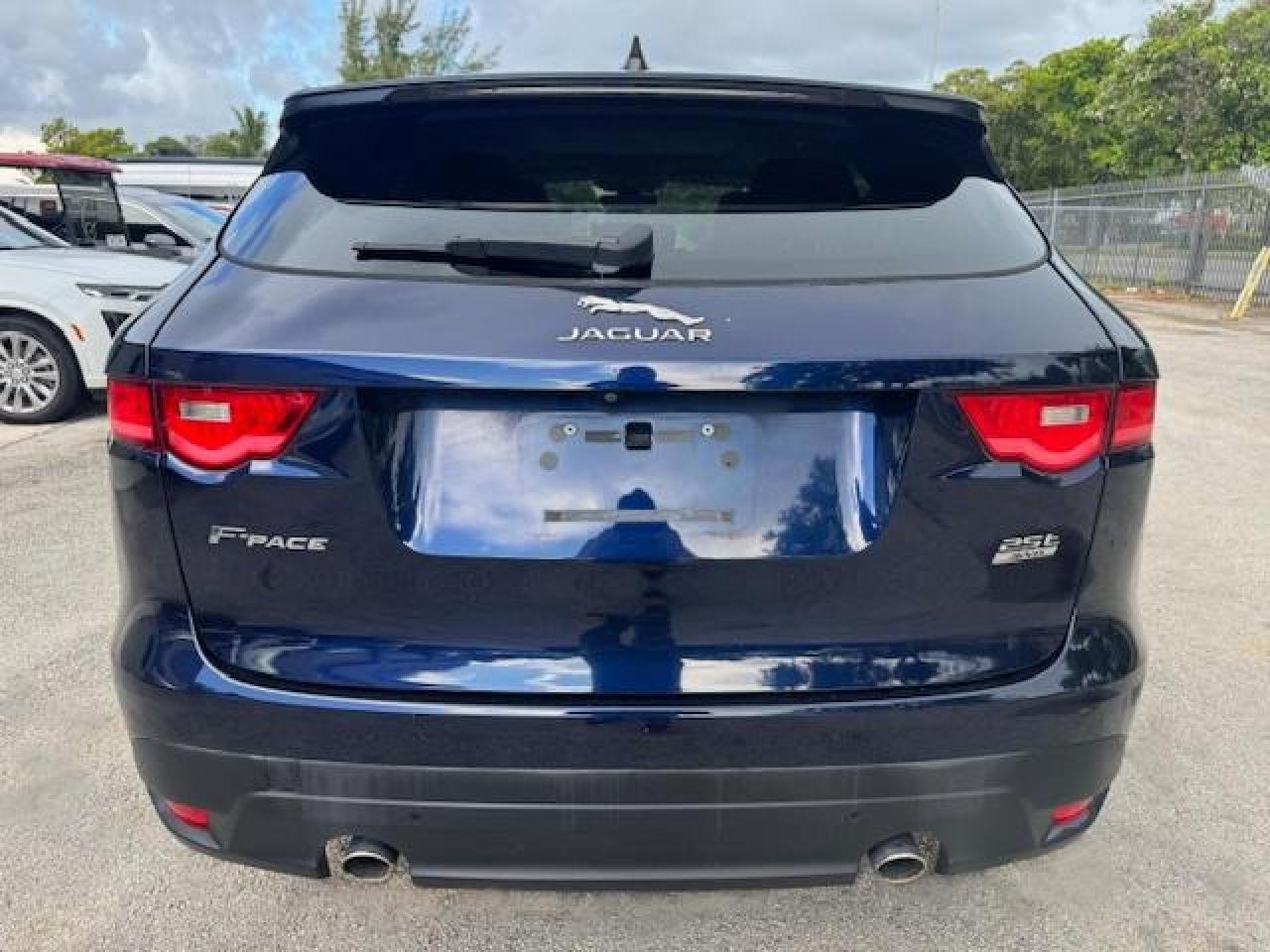 2020 Jaguar F-Pace Premium - Фото 6