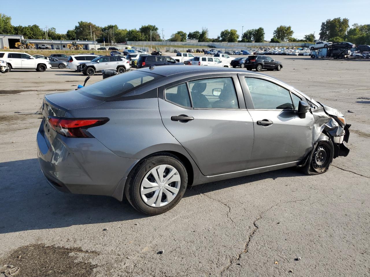 2024 Nissan Versa S - Image 3