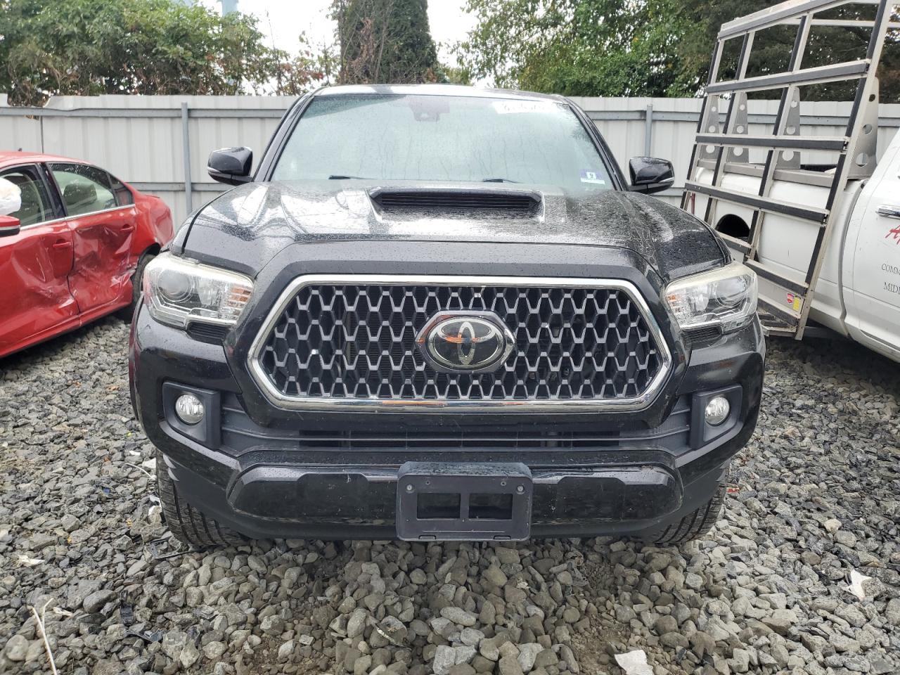 2019 Toyota Tacoma Double Cab - Фото 5