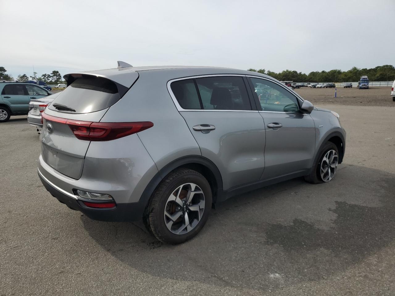 2021 Kia Sportage Lx - Фото 3