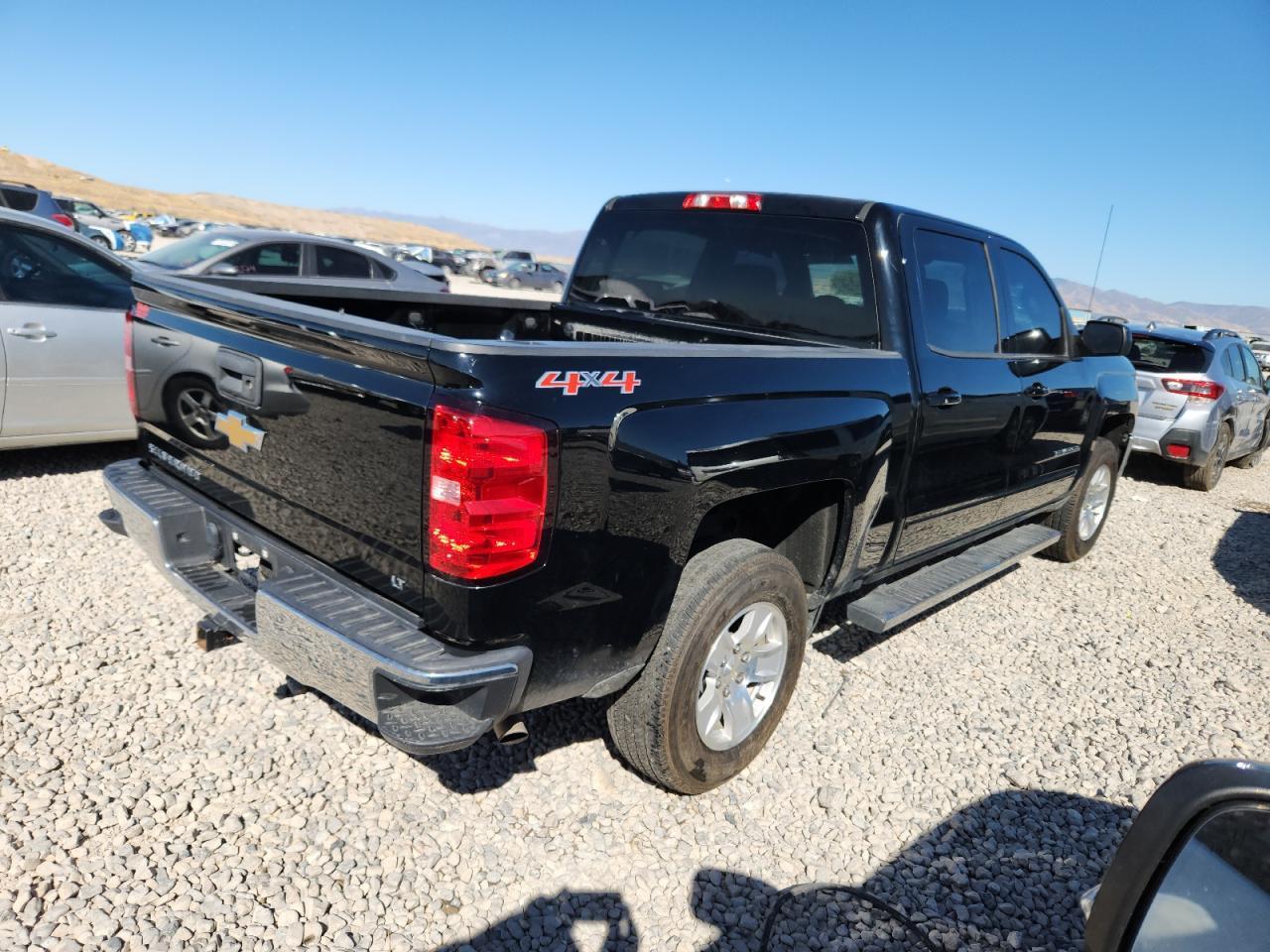 2017 Chevrolet Silverado K1500 Lt - Image 3