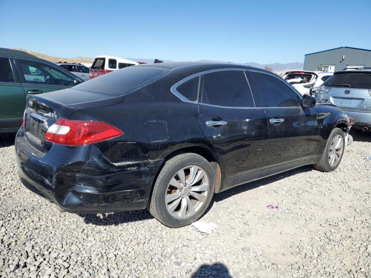 2011 Infiniti M37 X - Фото 3