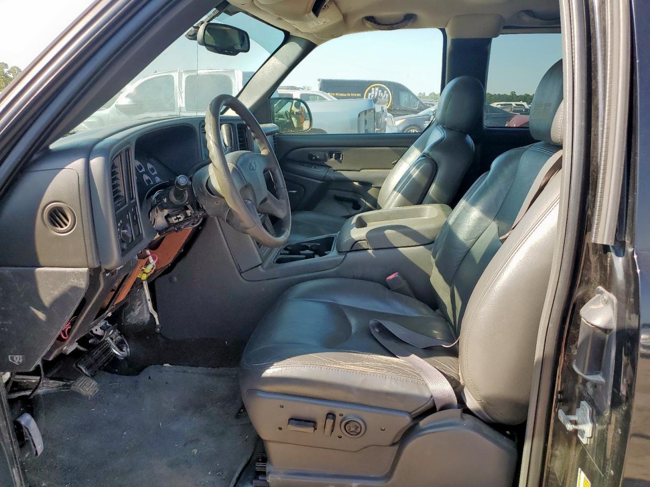 2005 Chevrolet Silverado Ss - Image 7