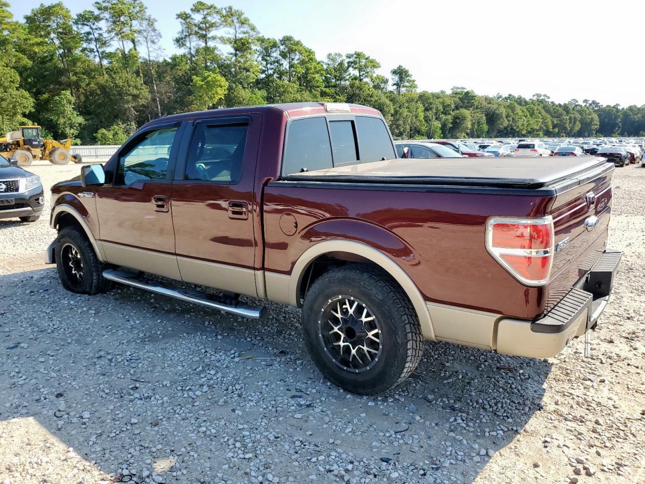 2010 Ford F150 Supercrew - Image 2