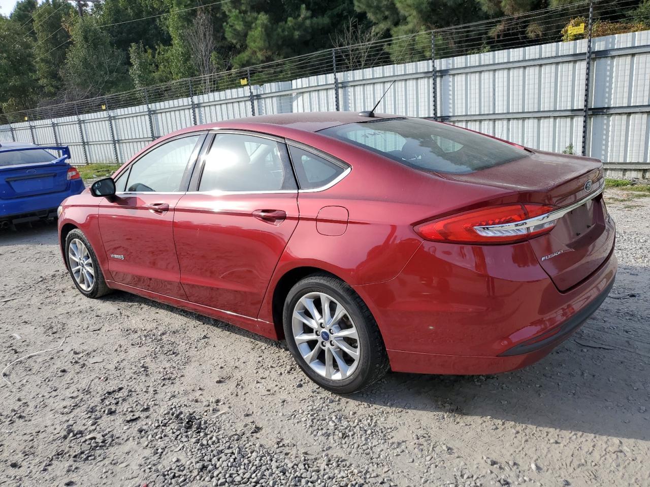 2017 Ford Fusion Se Hybrid - Image 2