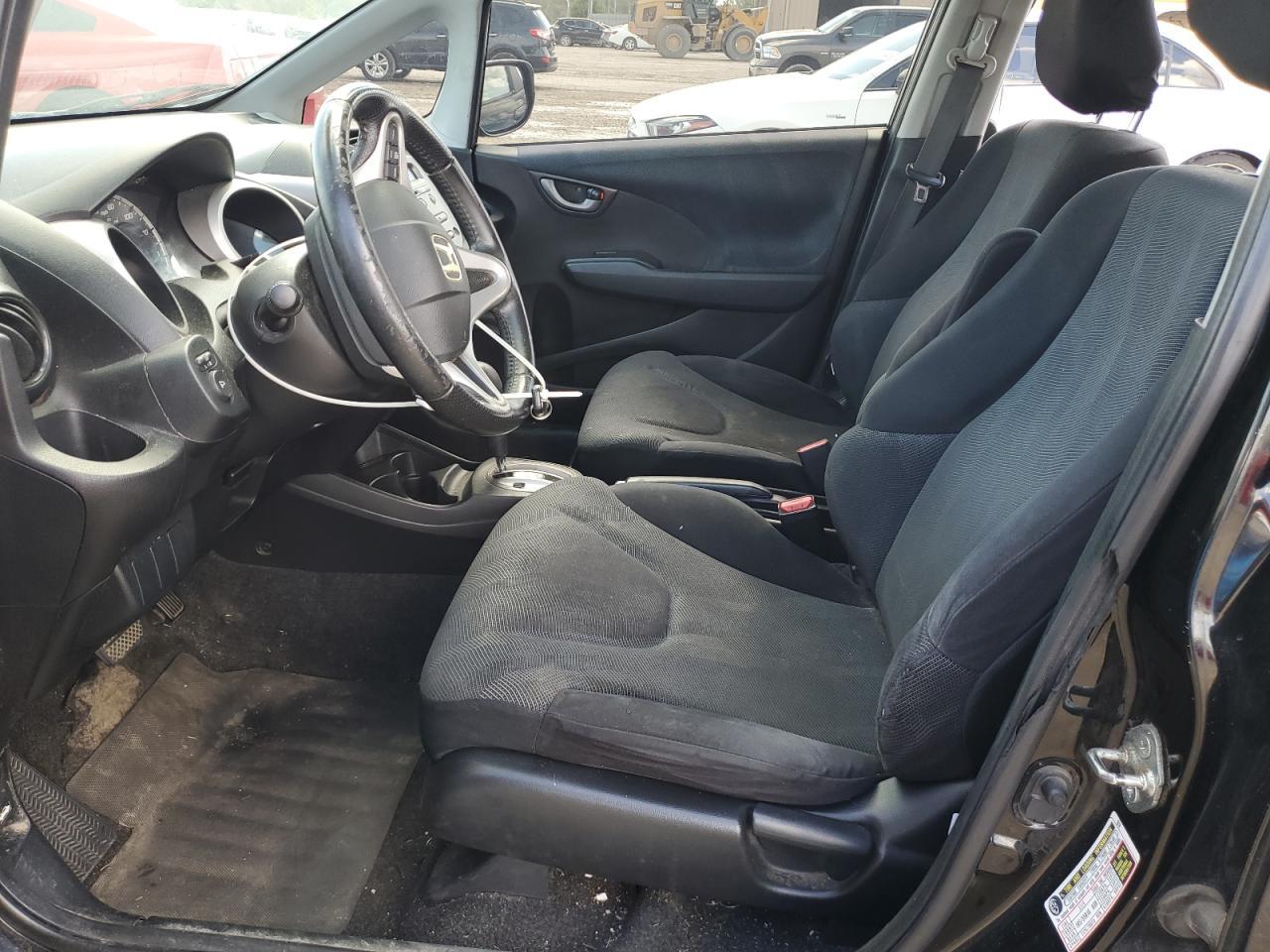 2010 Honda Fit Sport - Фото 7