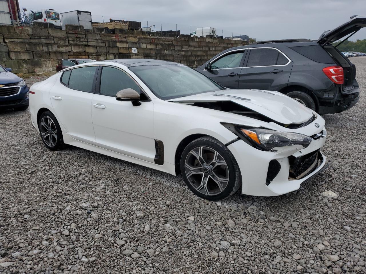 2020 Kia Stinger - Image 4