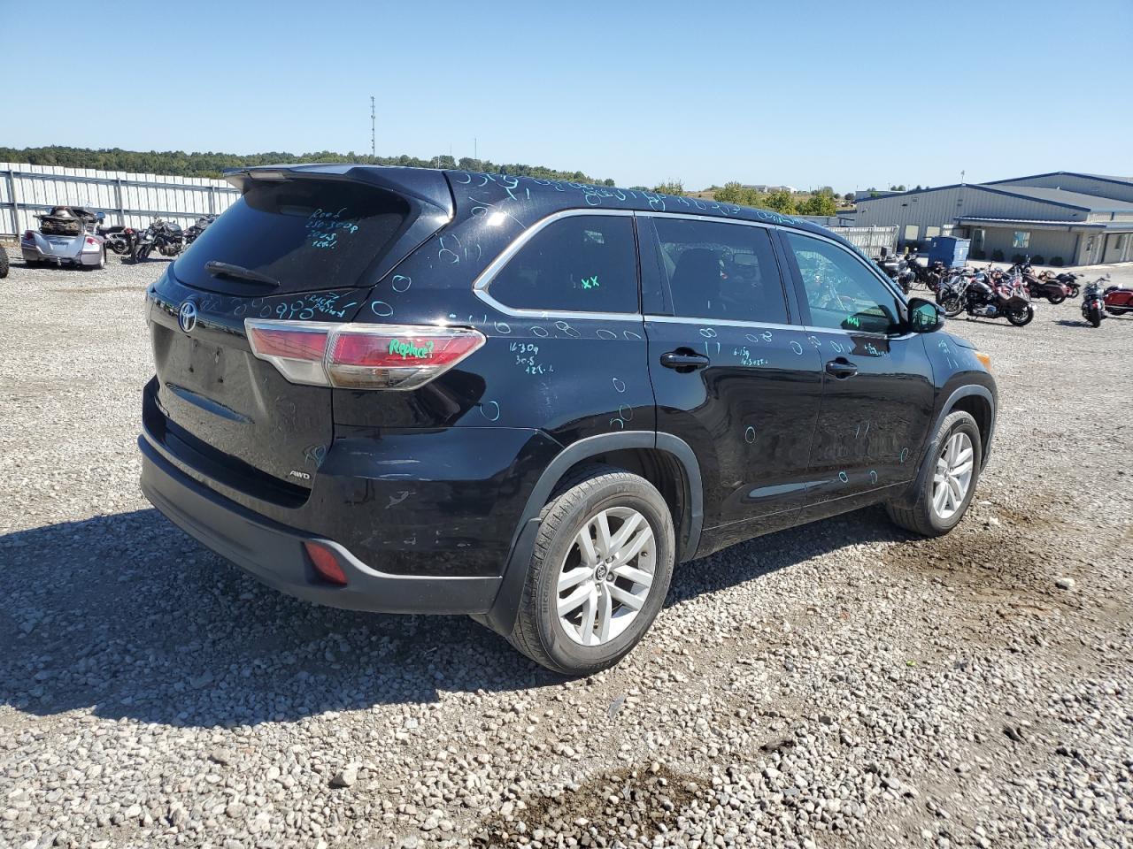 2016 Toyota Highlander Le - Фото 3