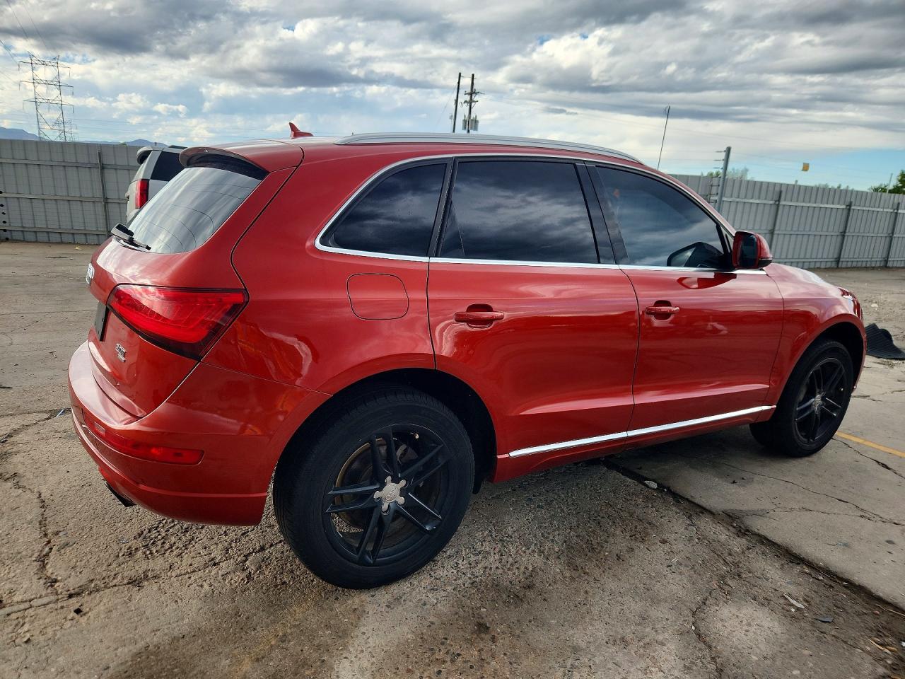 2014 Audi Q5 Premium Plus - Image 3